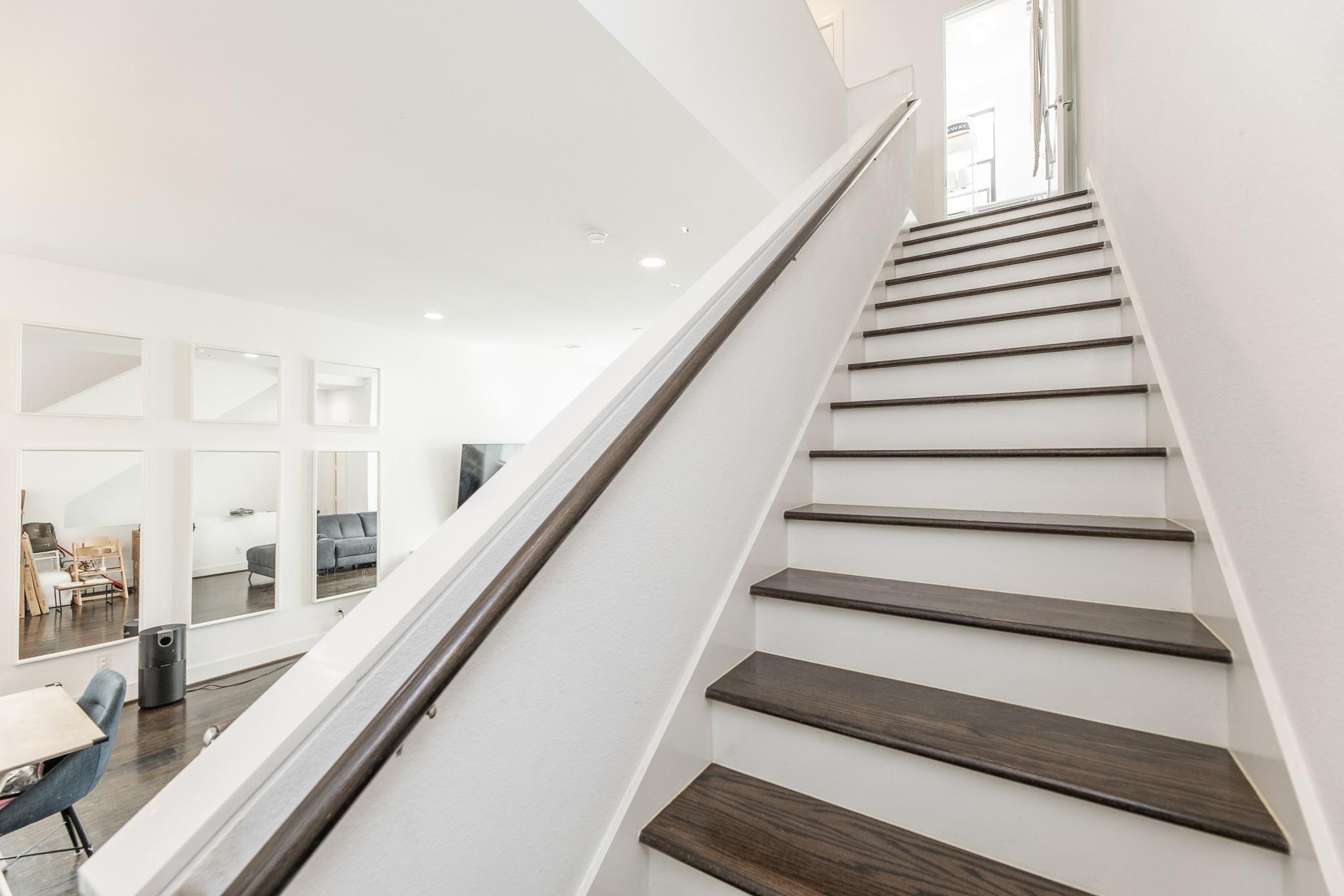 608 Middle Street Unit: E