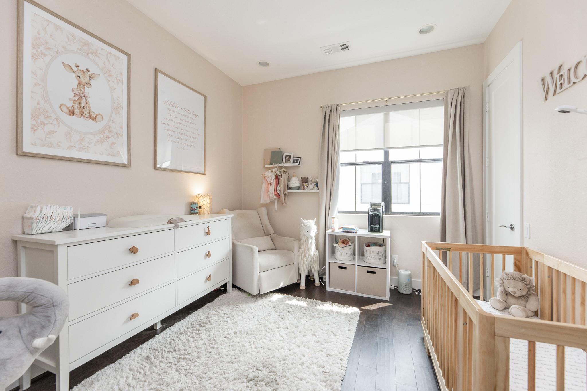 608 Middle Street Unit: E