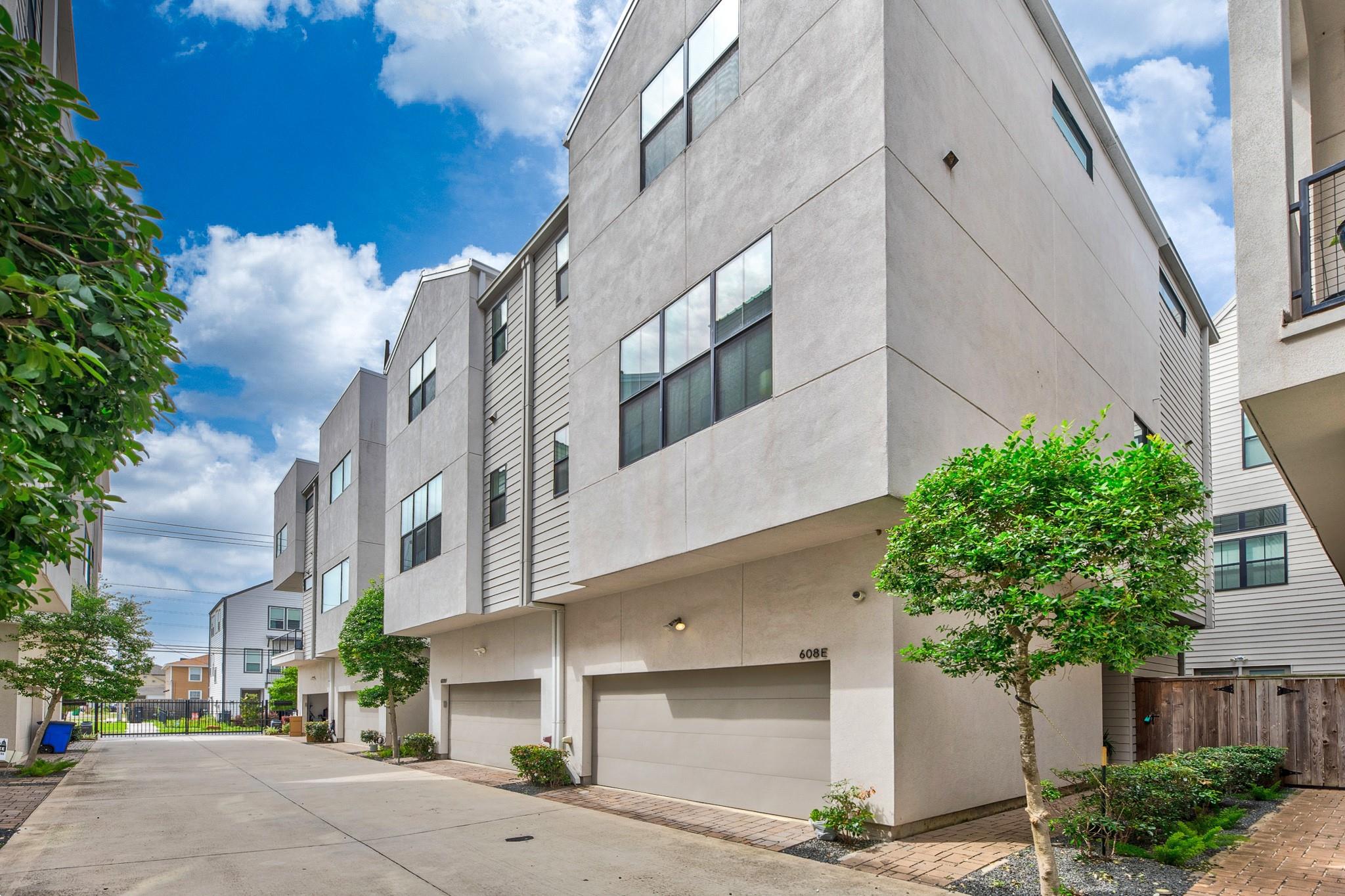 608 Middle Street Unit: E