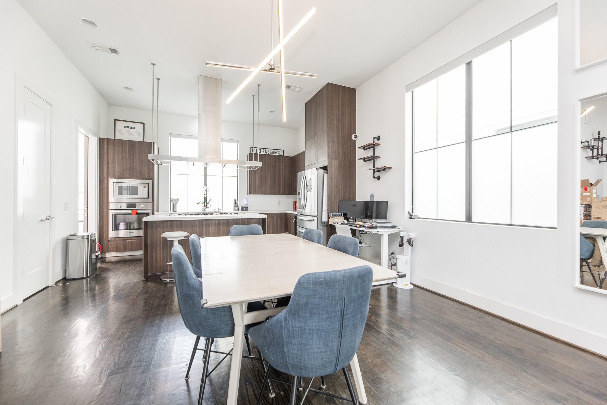 608 Middle Street Unit: E