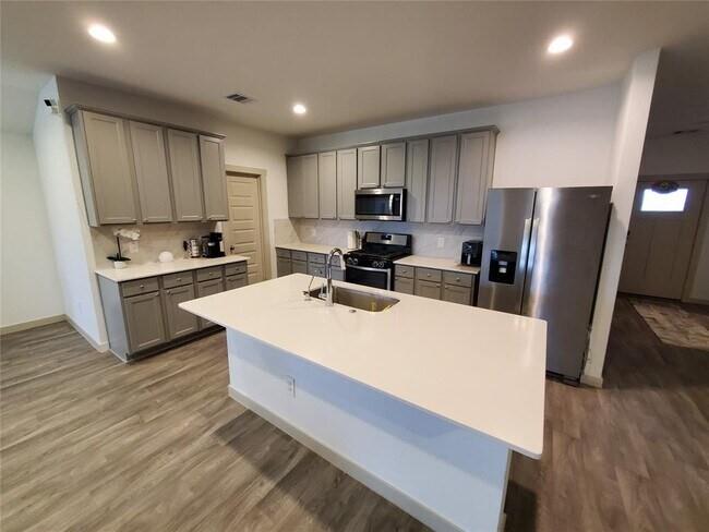 6910 Dell Vista Dr Drive