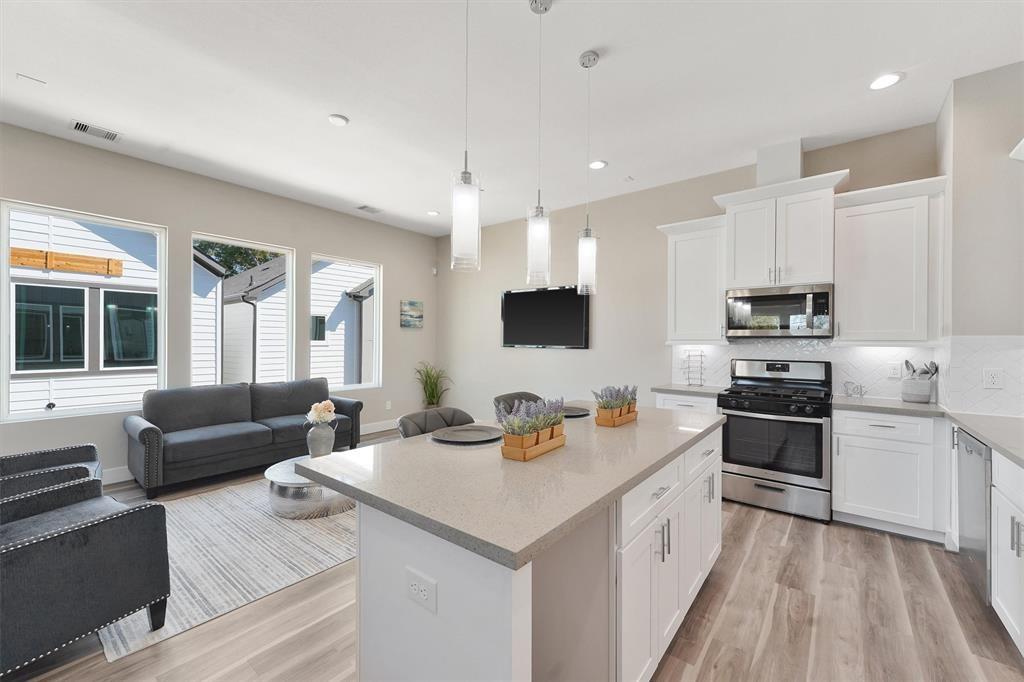 2504 W Tidwell Road # G