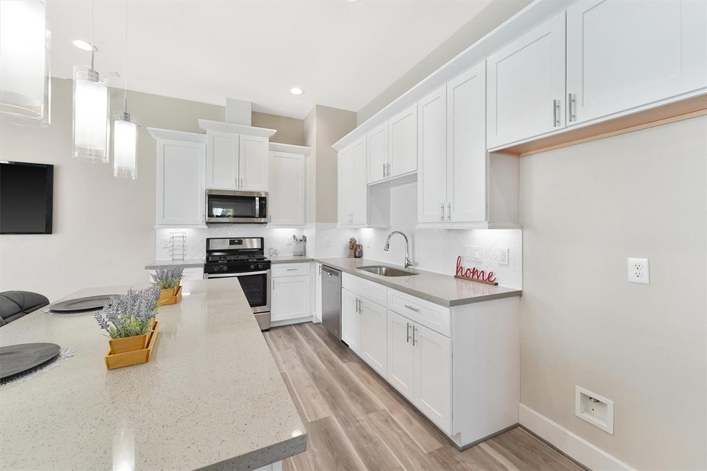 2504 W Tidwell Road # G