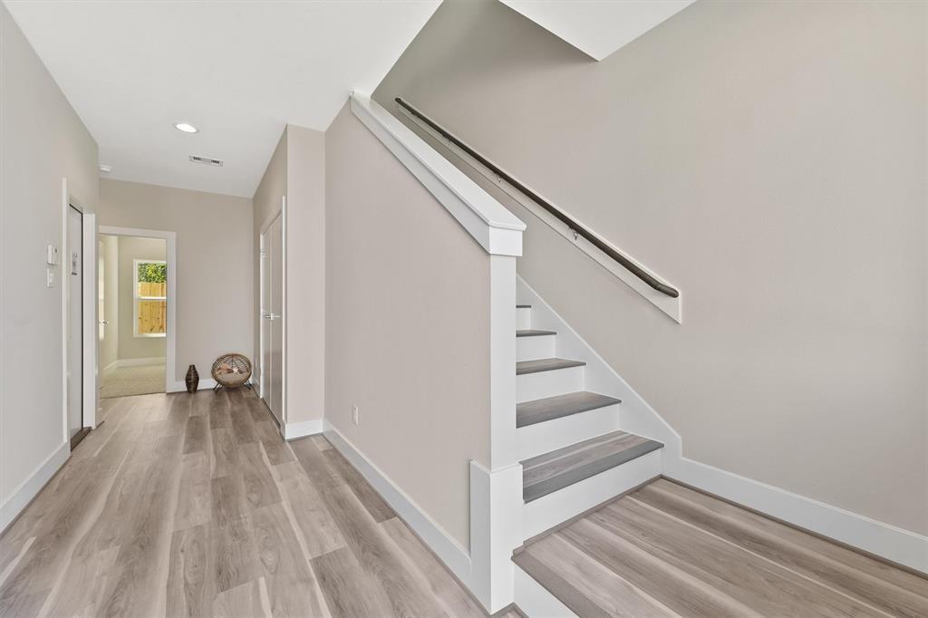 2504 W Tidwell Road # G