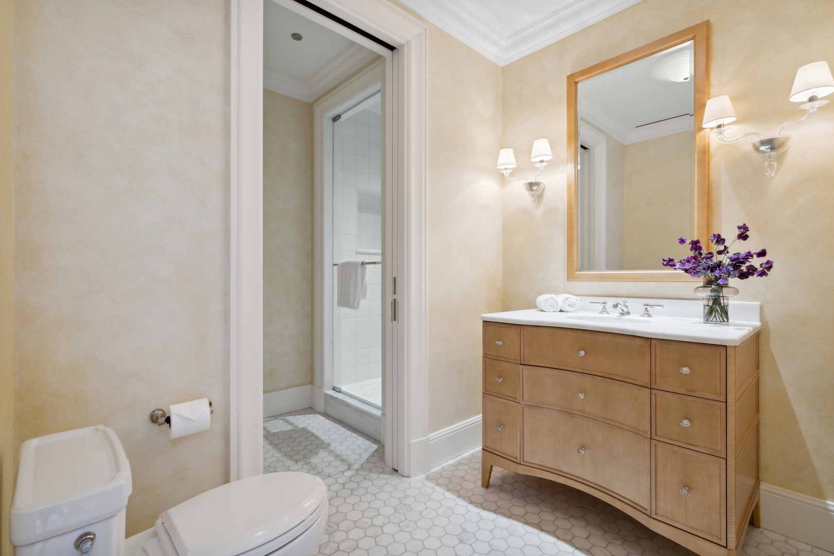 310 S Michigan Avenue Unit: 2502