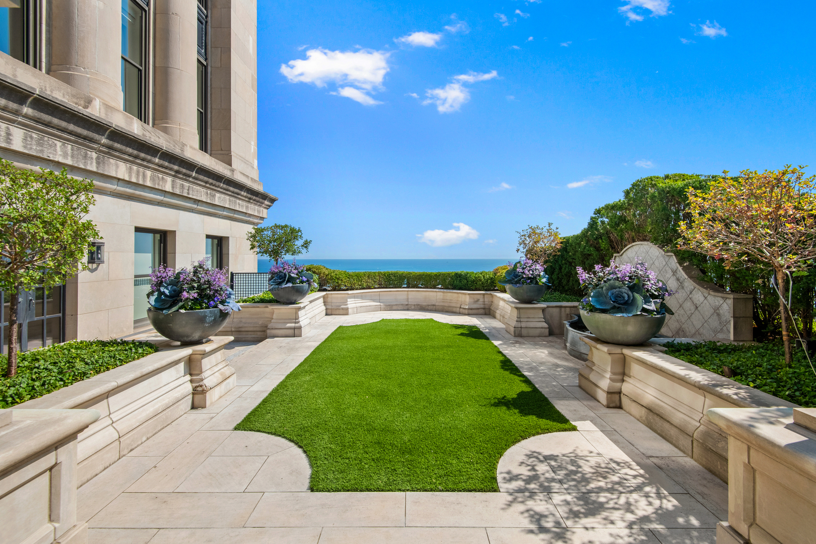 310 S Michigan Avenue Unit: 2502
