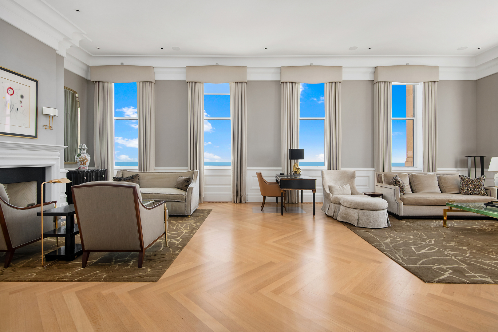 310 S Michigan Avenue Unit: 2502