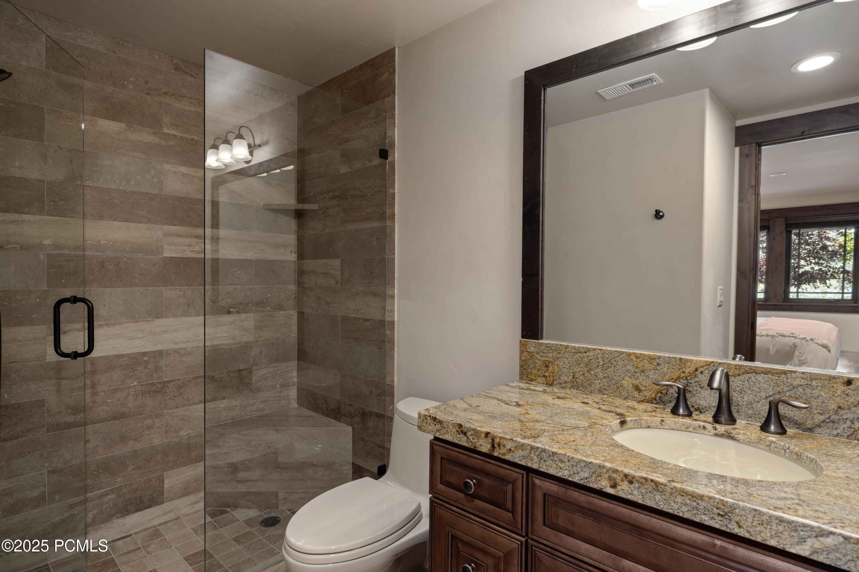 3212 E Broken Spear Trail