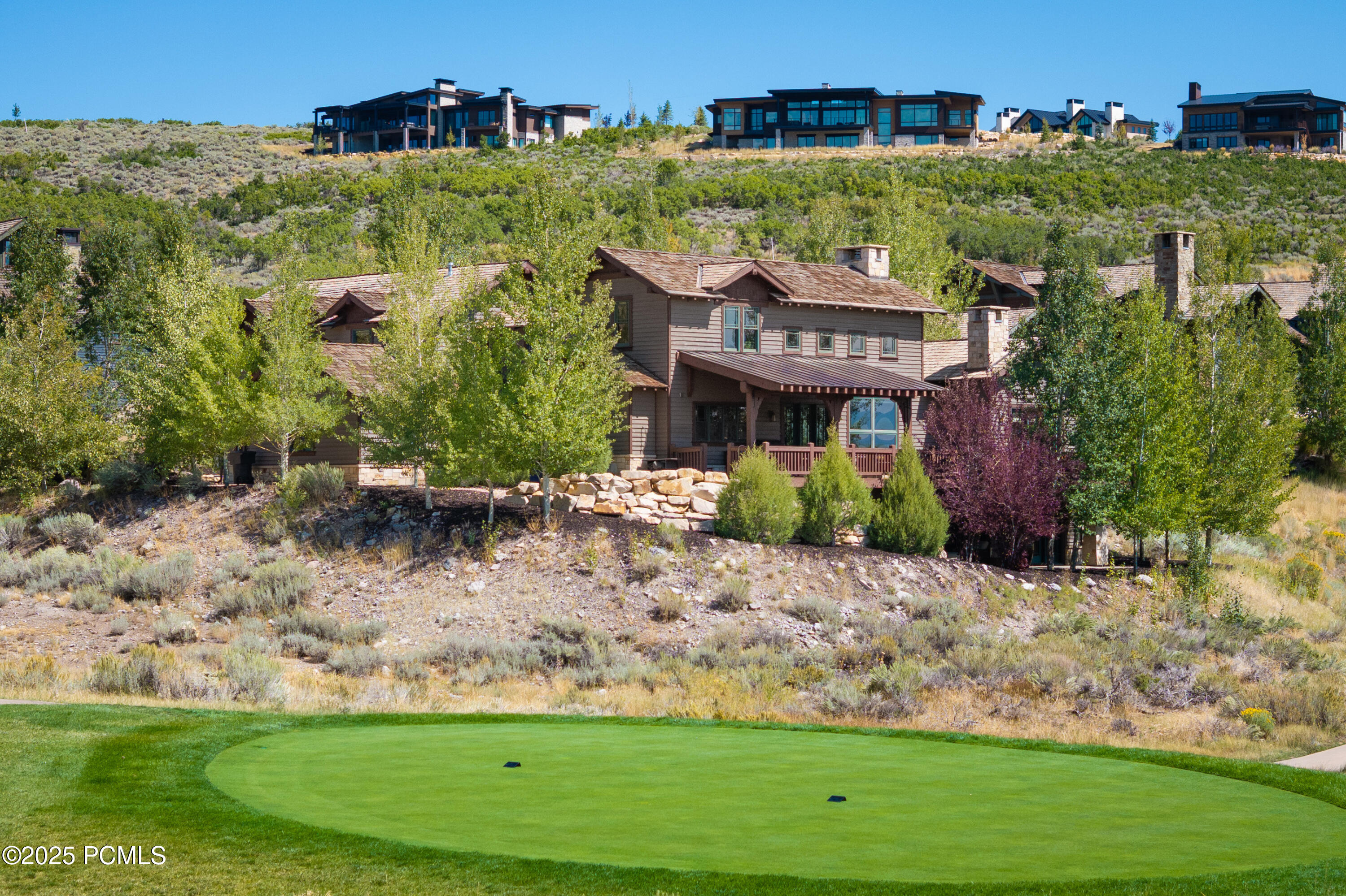 3212 E Broken Spear Trail