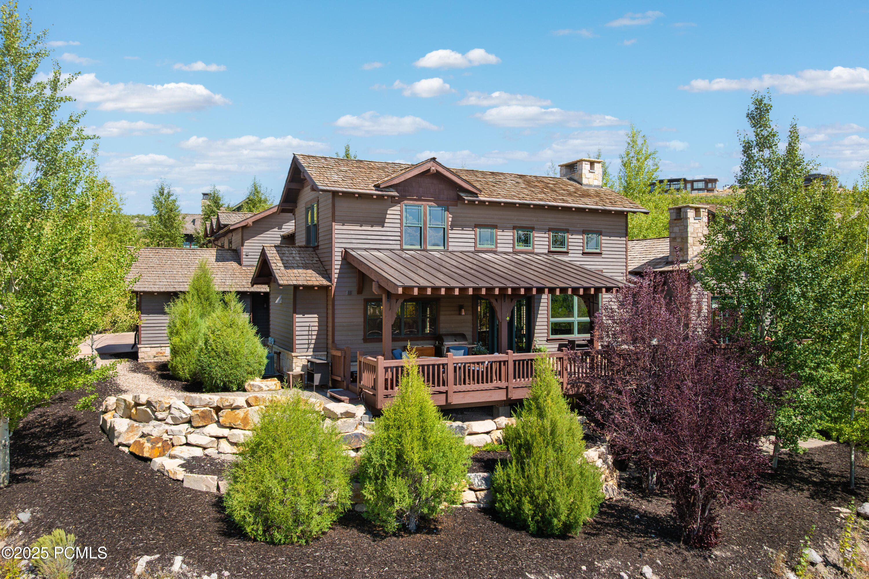 3212 E Broken Spear Trail
