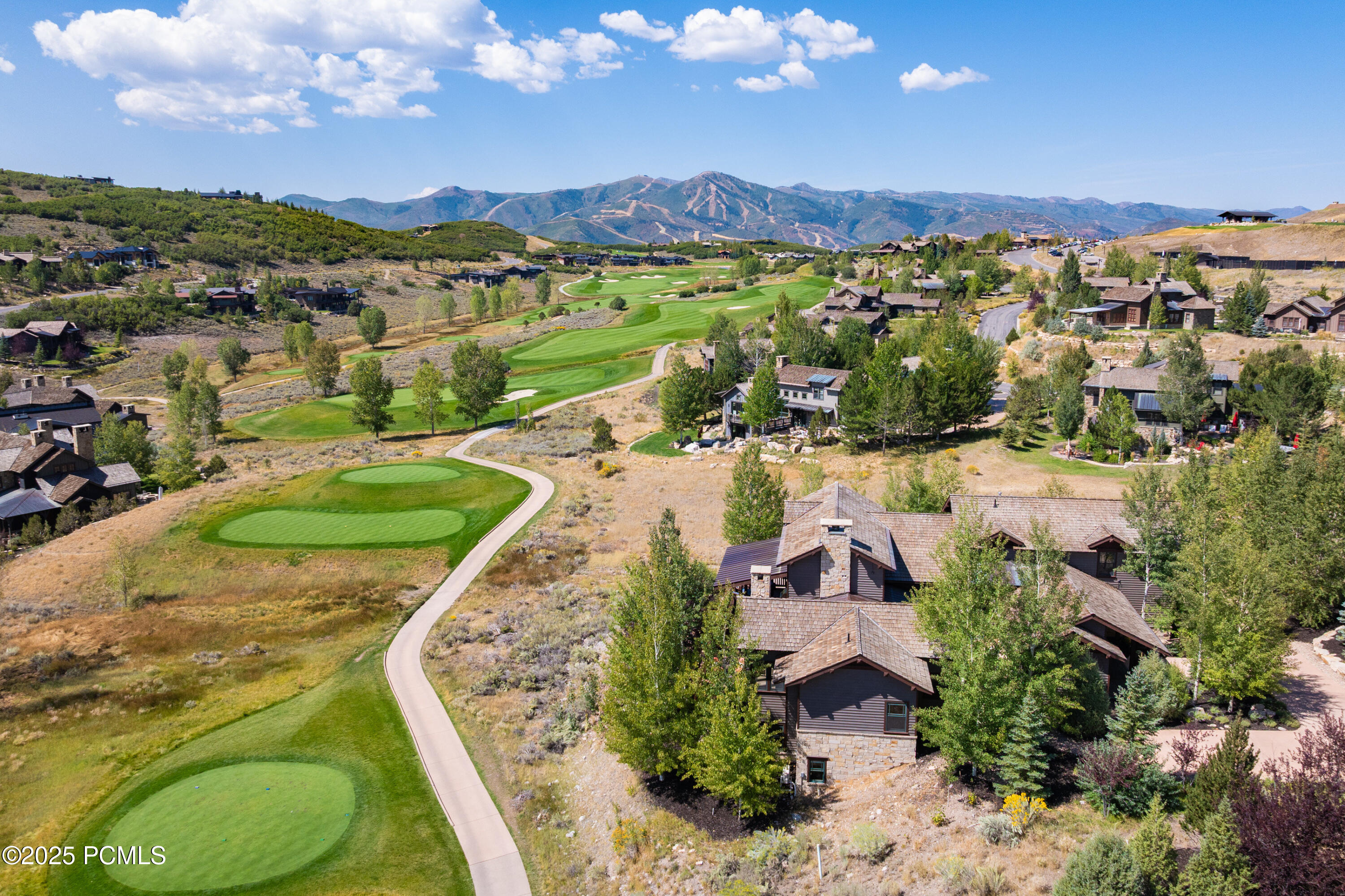 3212 E Broken Spear Trail