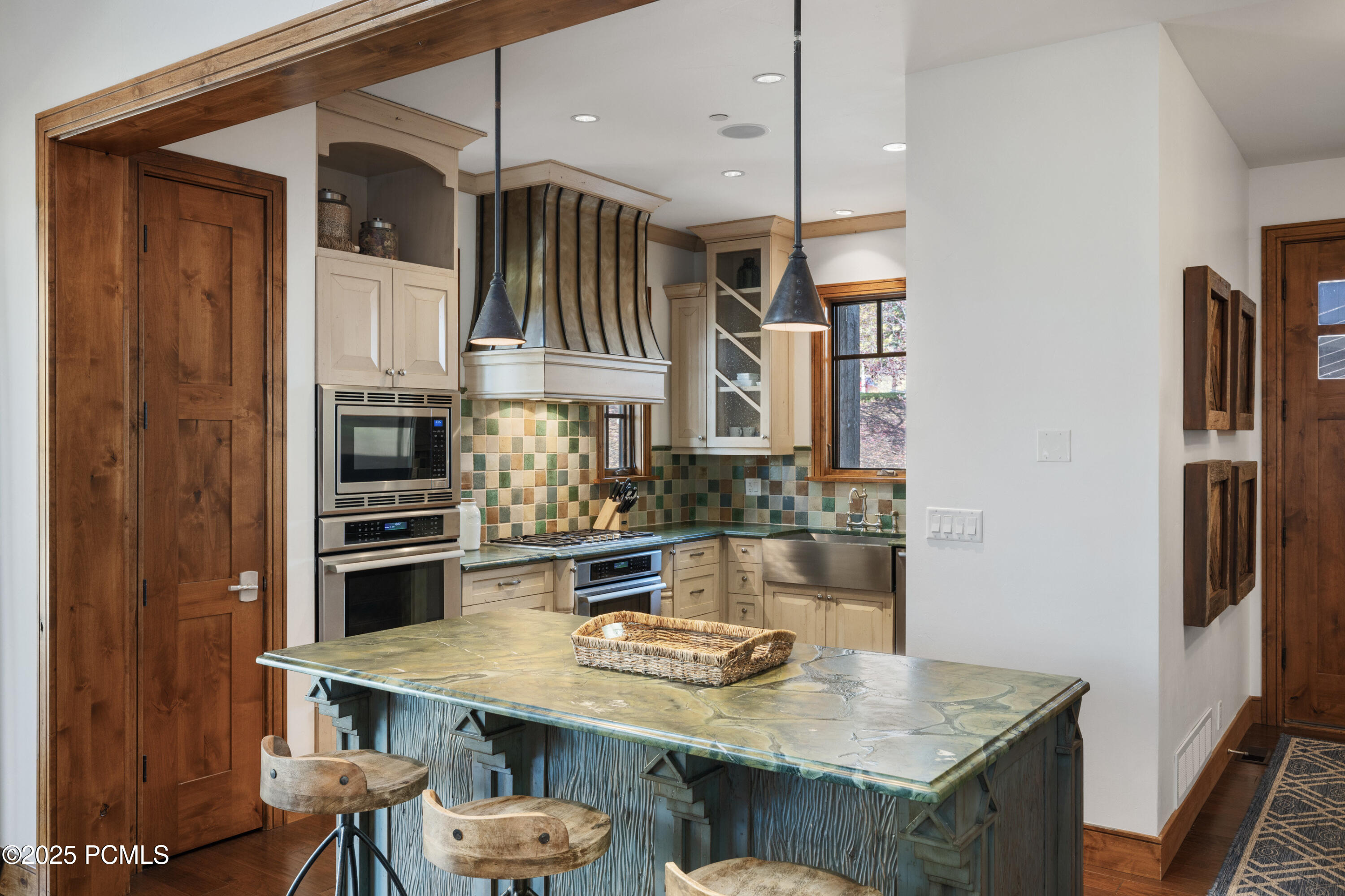 9835 N Tuhaye Park Drive, Kamas