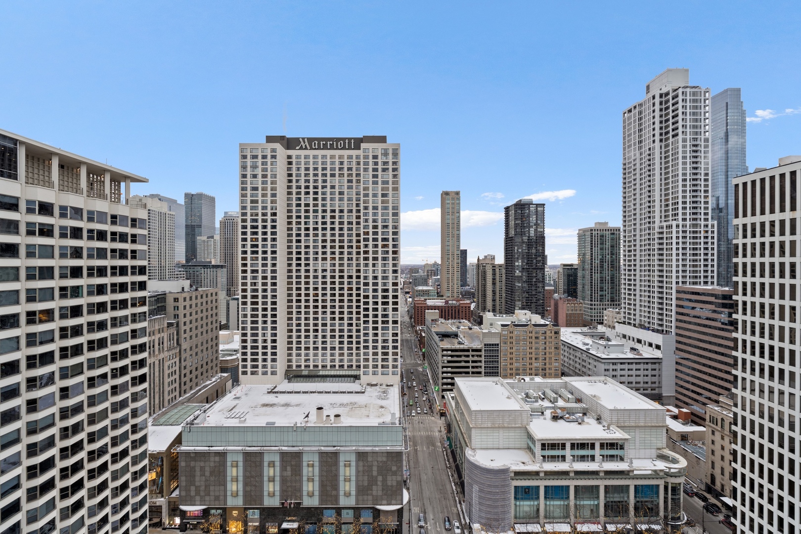 550 N Saint Clair Street Unit: 2503