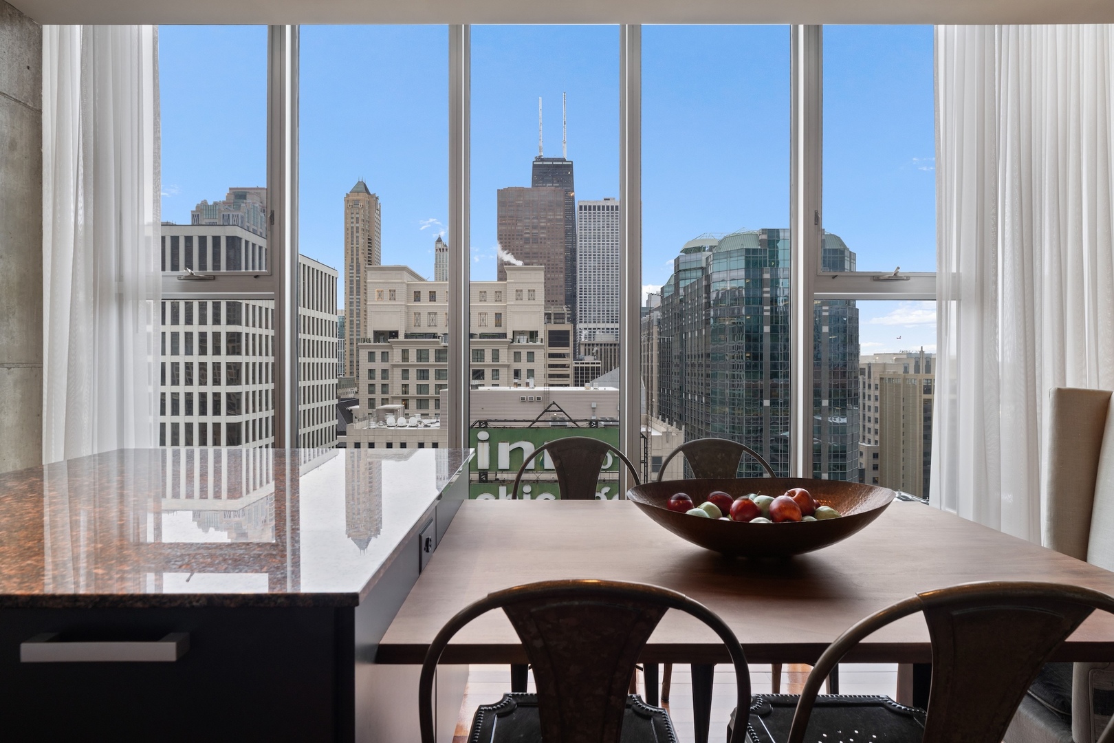 550 N Saint Clair Street Unit: 2503