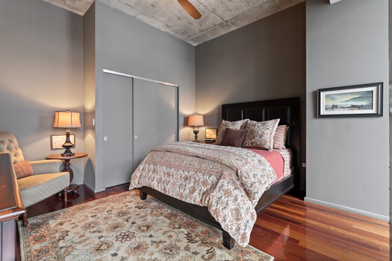 550 N Saint Clair Street Unit: 2503