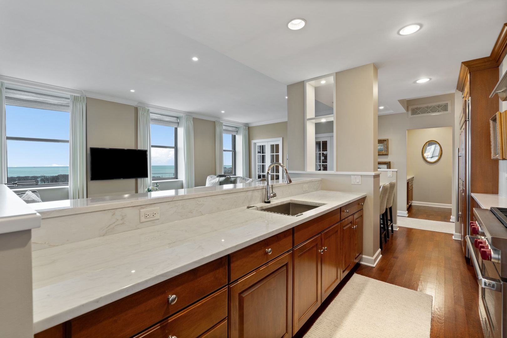 310 S Michigan Avenue Unit: 1100