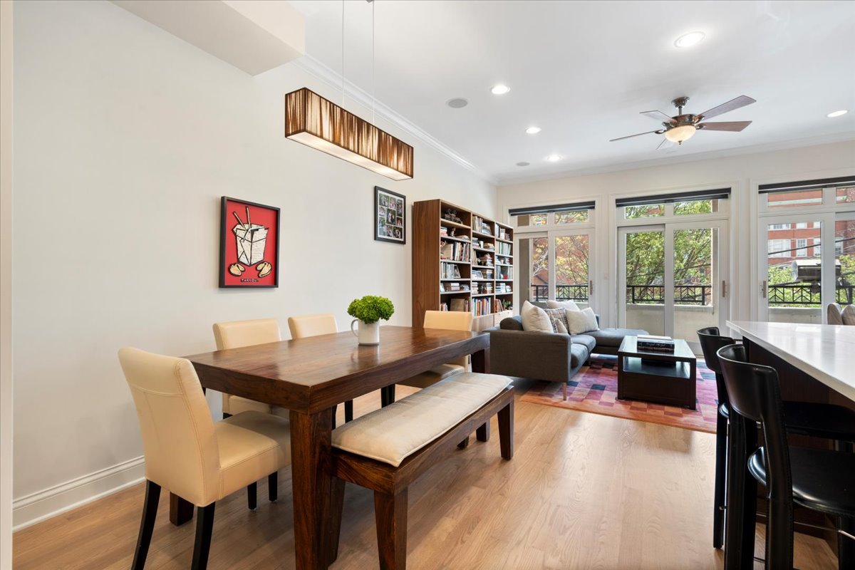 3842 N SOUTHPORT Avenue Unit: I