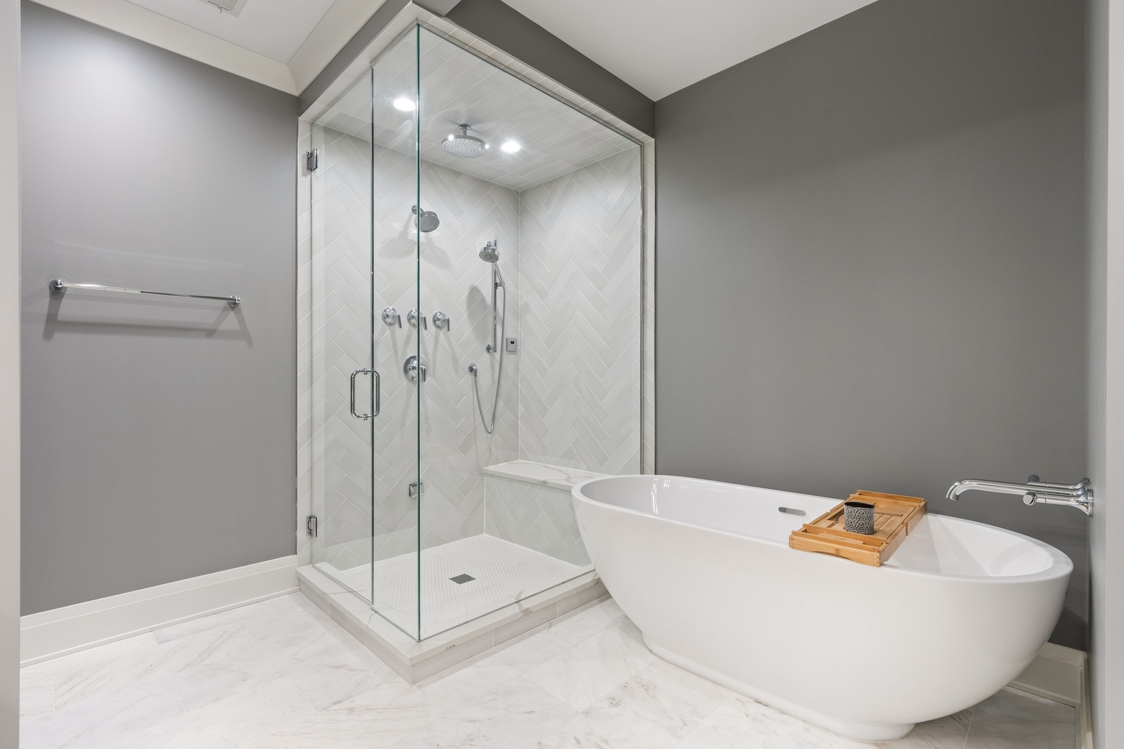 1142 W Diversey Parkway Unit: 3