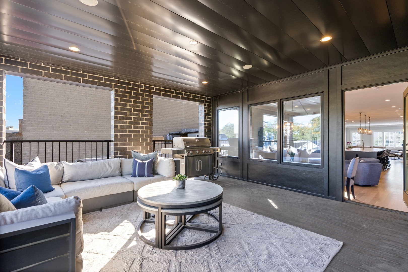 1142 W Diversey Parkway Unit: 3