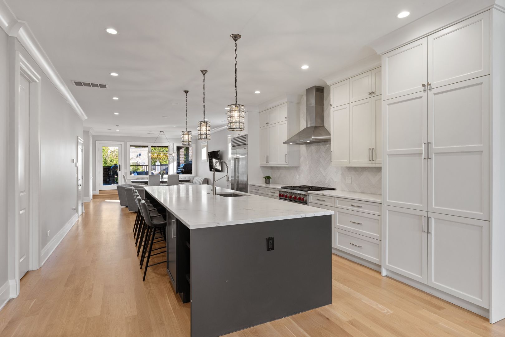 1142 W Diversey Parkway Unit: 3