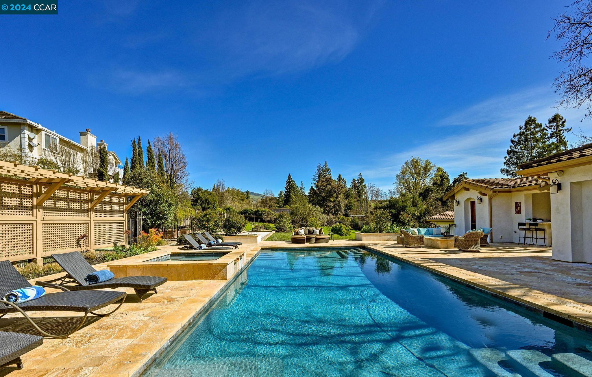 252 Livorna Heights Rd