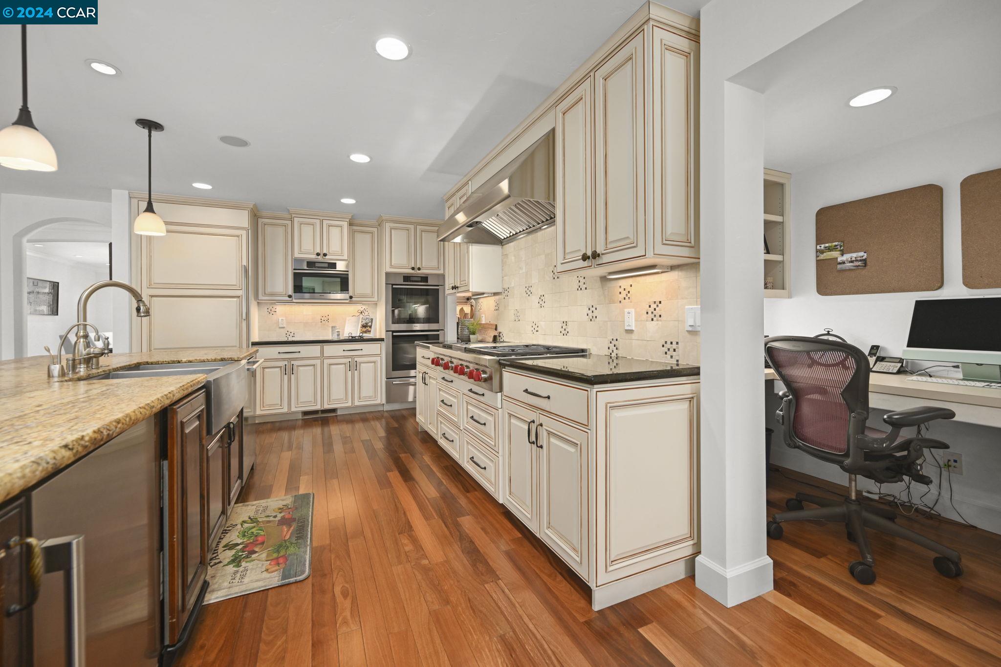 252 Livorna Heights Rd