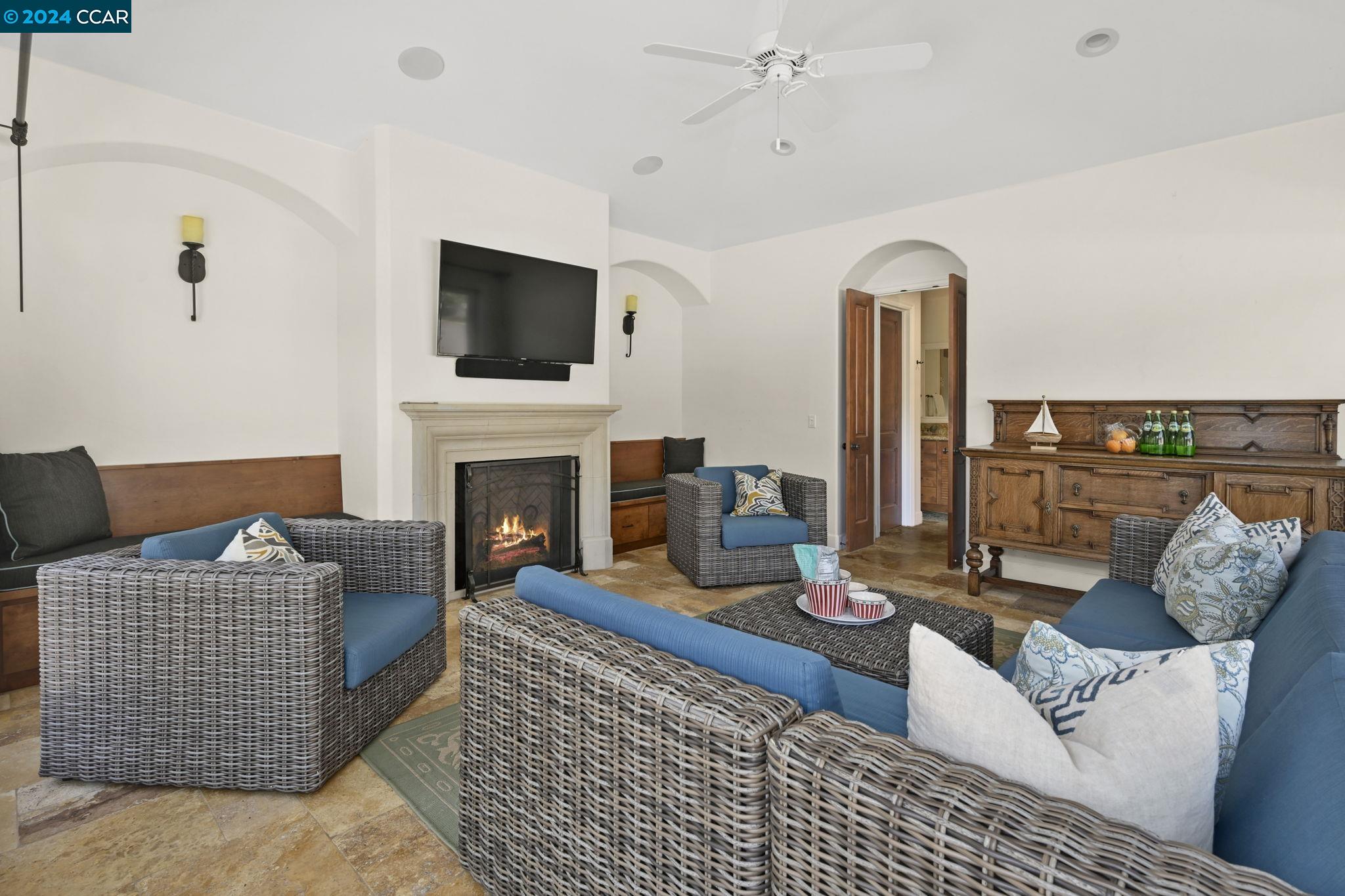 252 Livorna Heights Rd