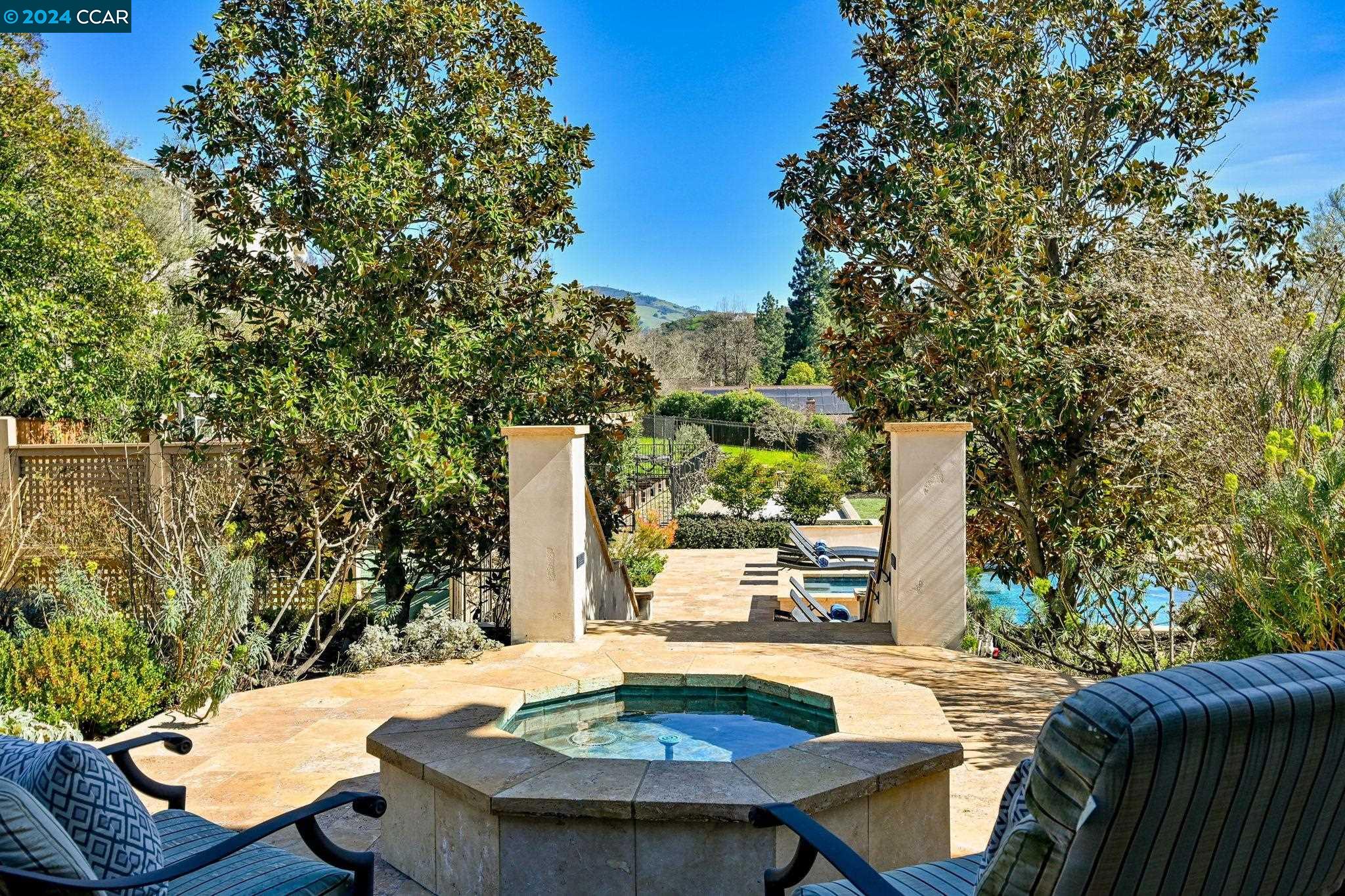 252 Livorna Heights Rd