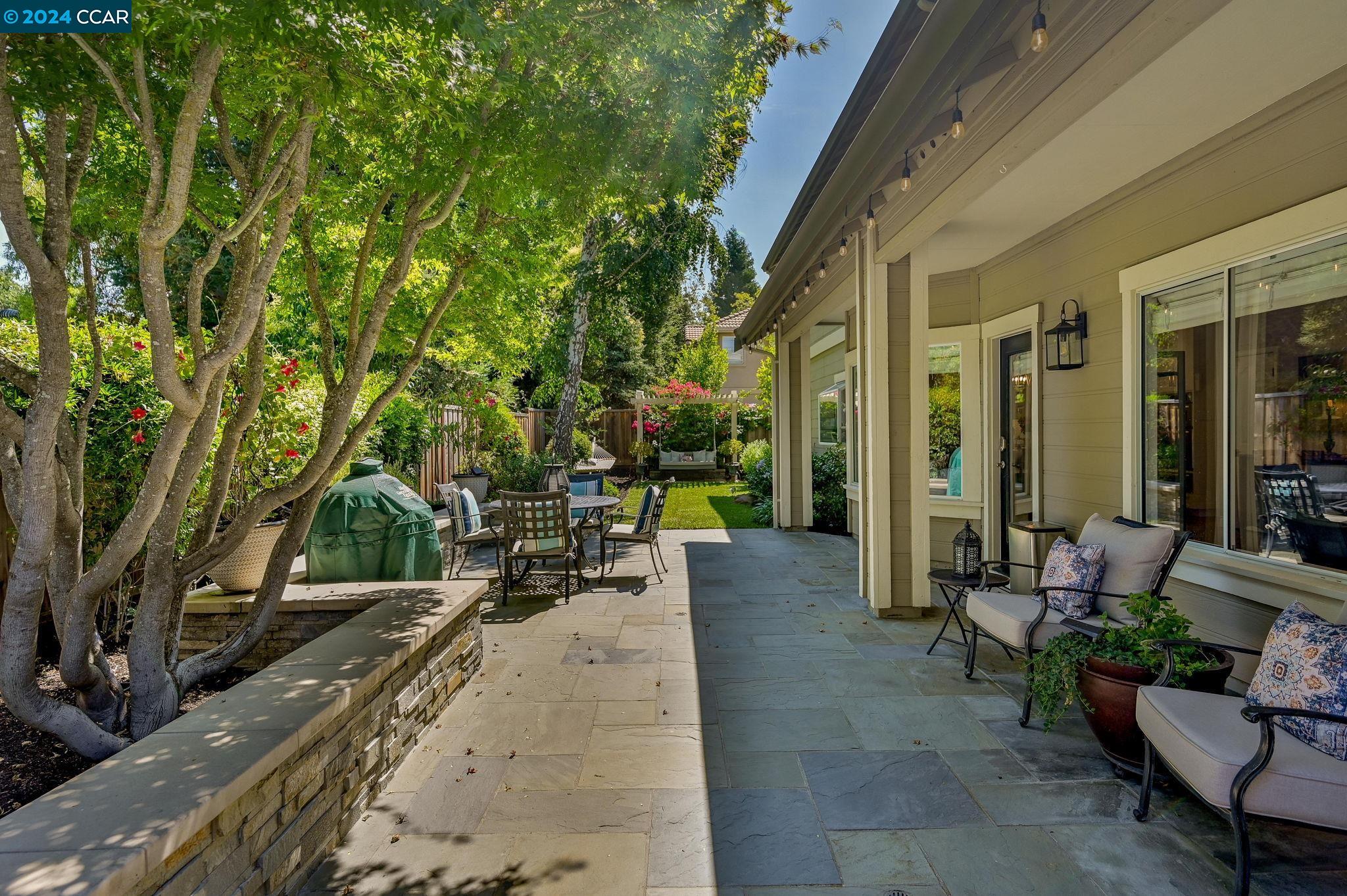 307 Amelia Ln