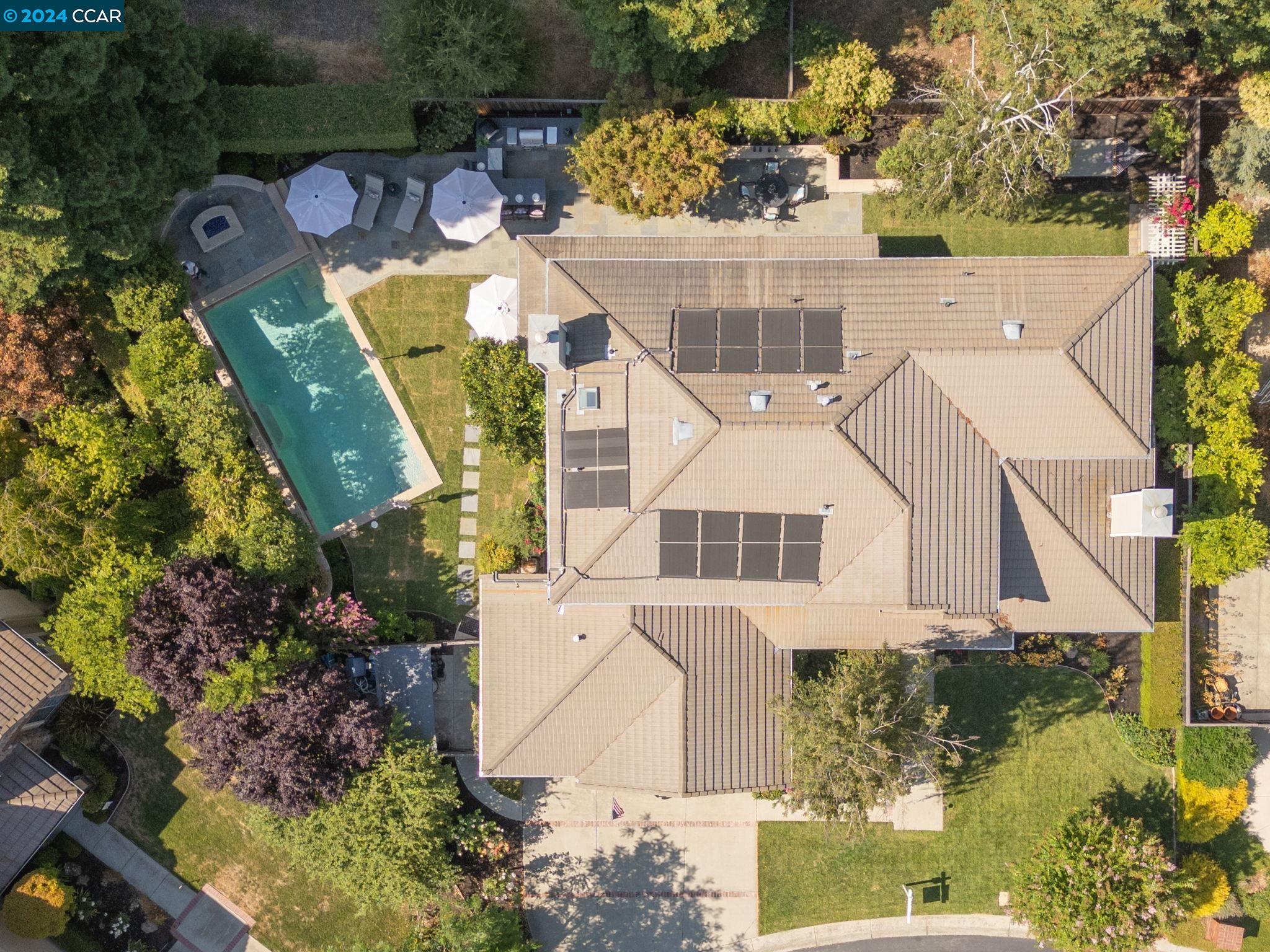 307 Amelia Ln
