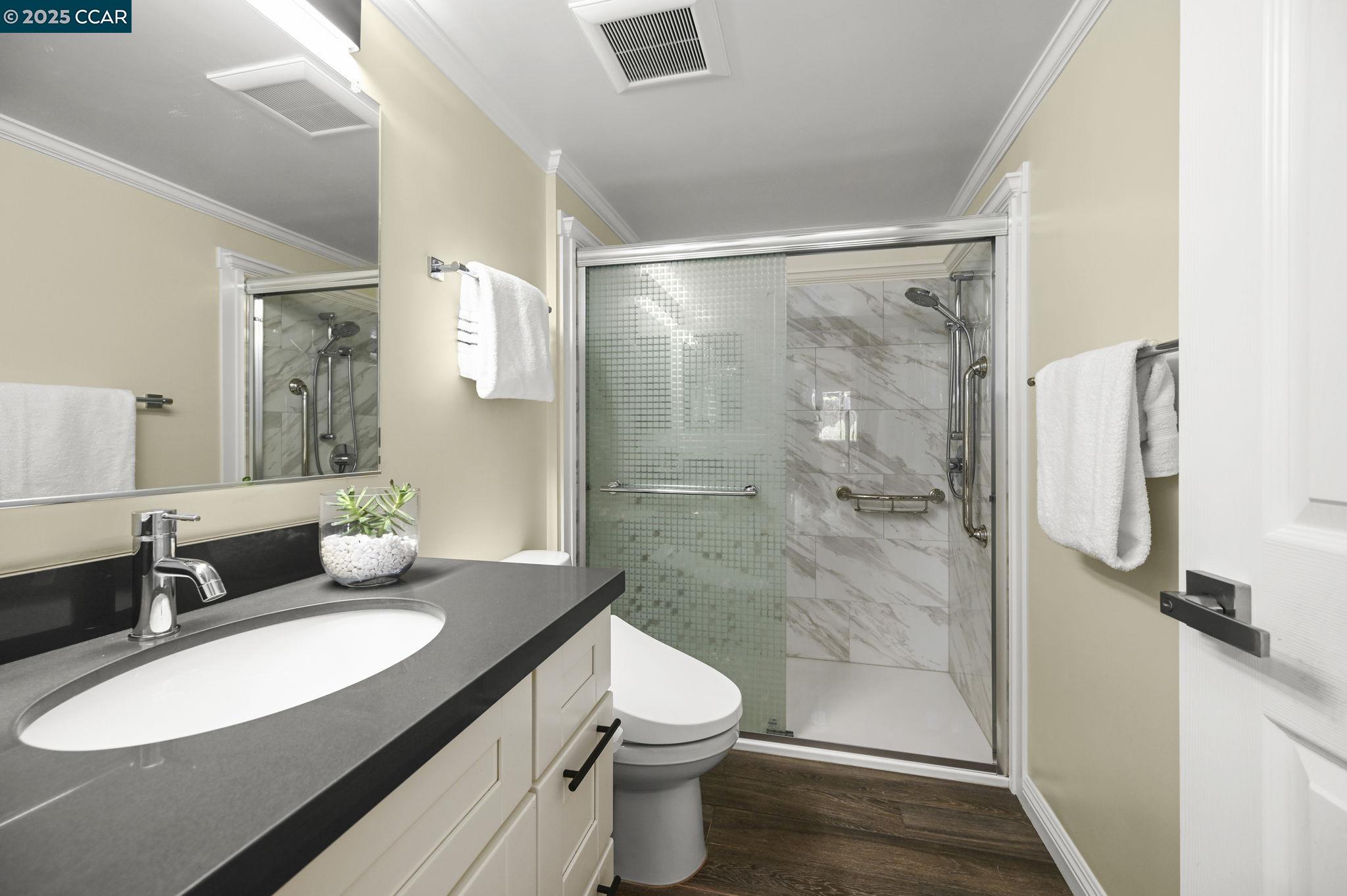 169 Pebble Pl