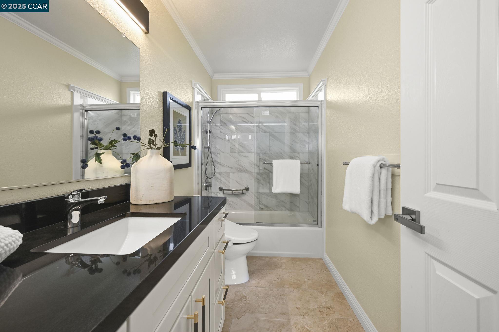 169 Pebble Pl