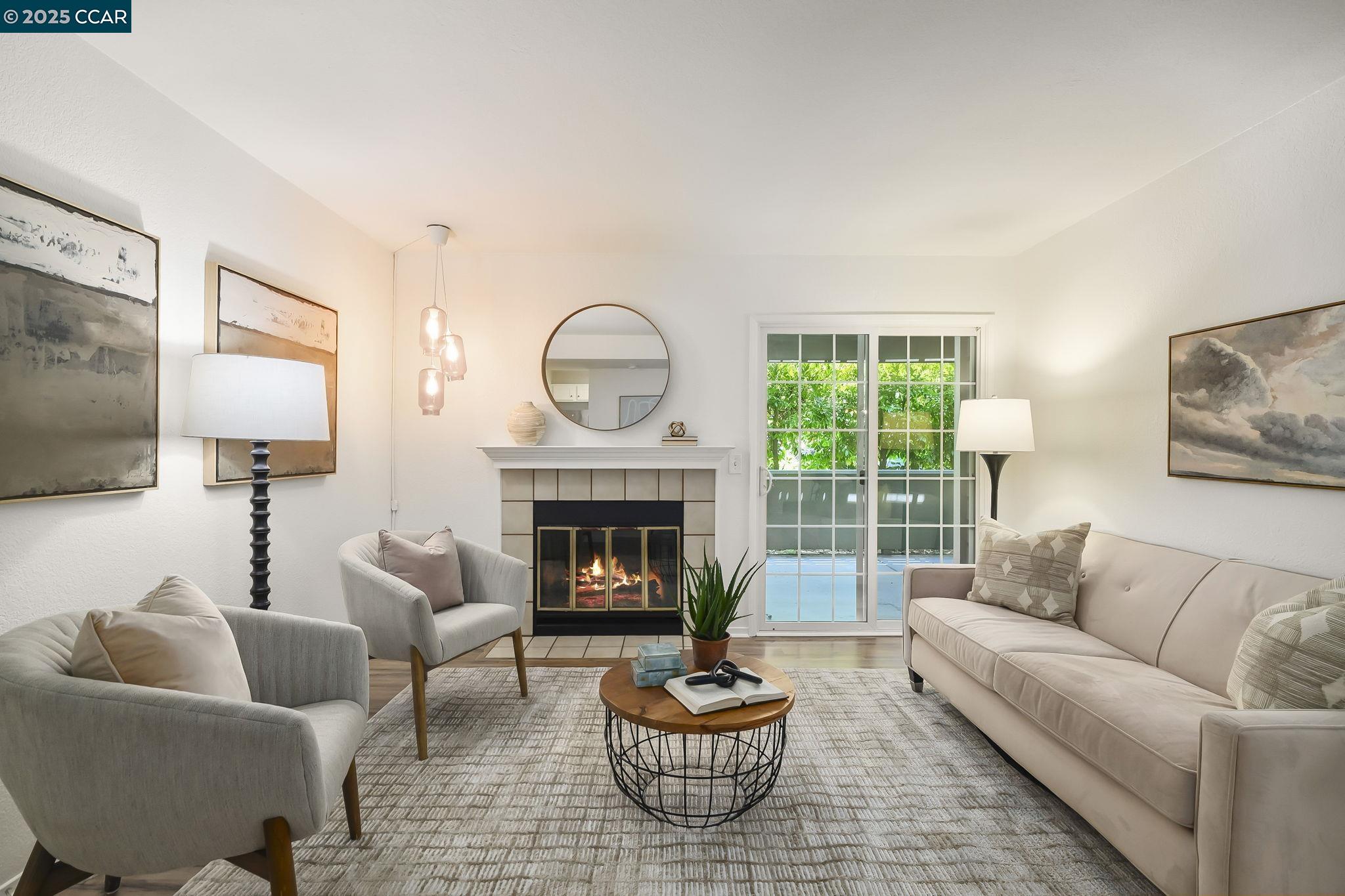 570 Canyon Oaks Dr # A