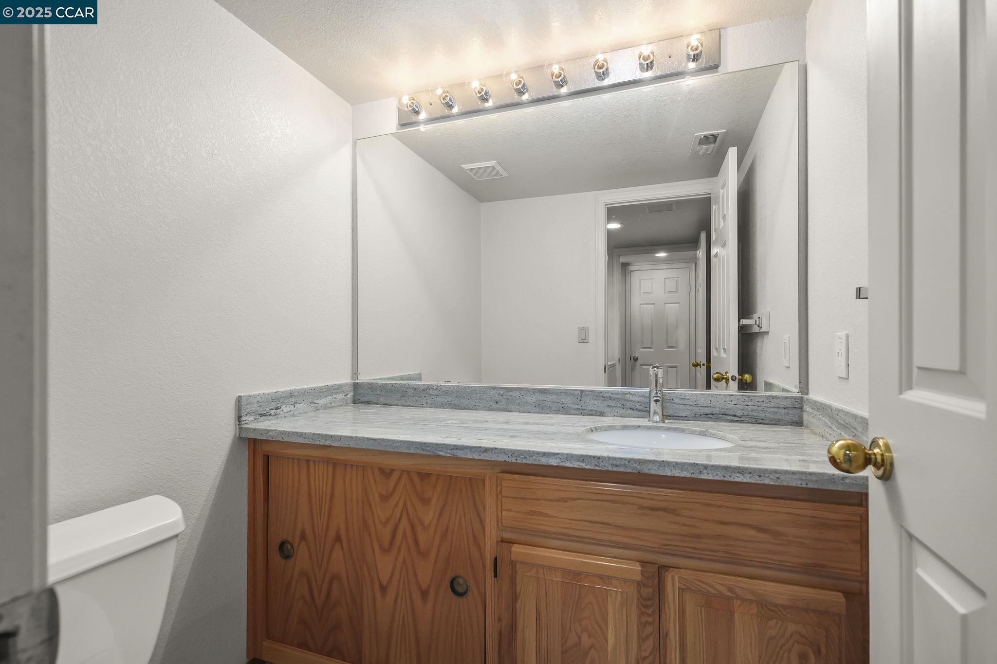 2701 Goularte Dr