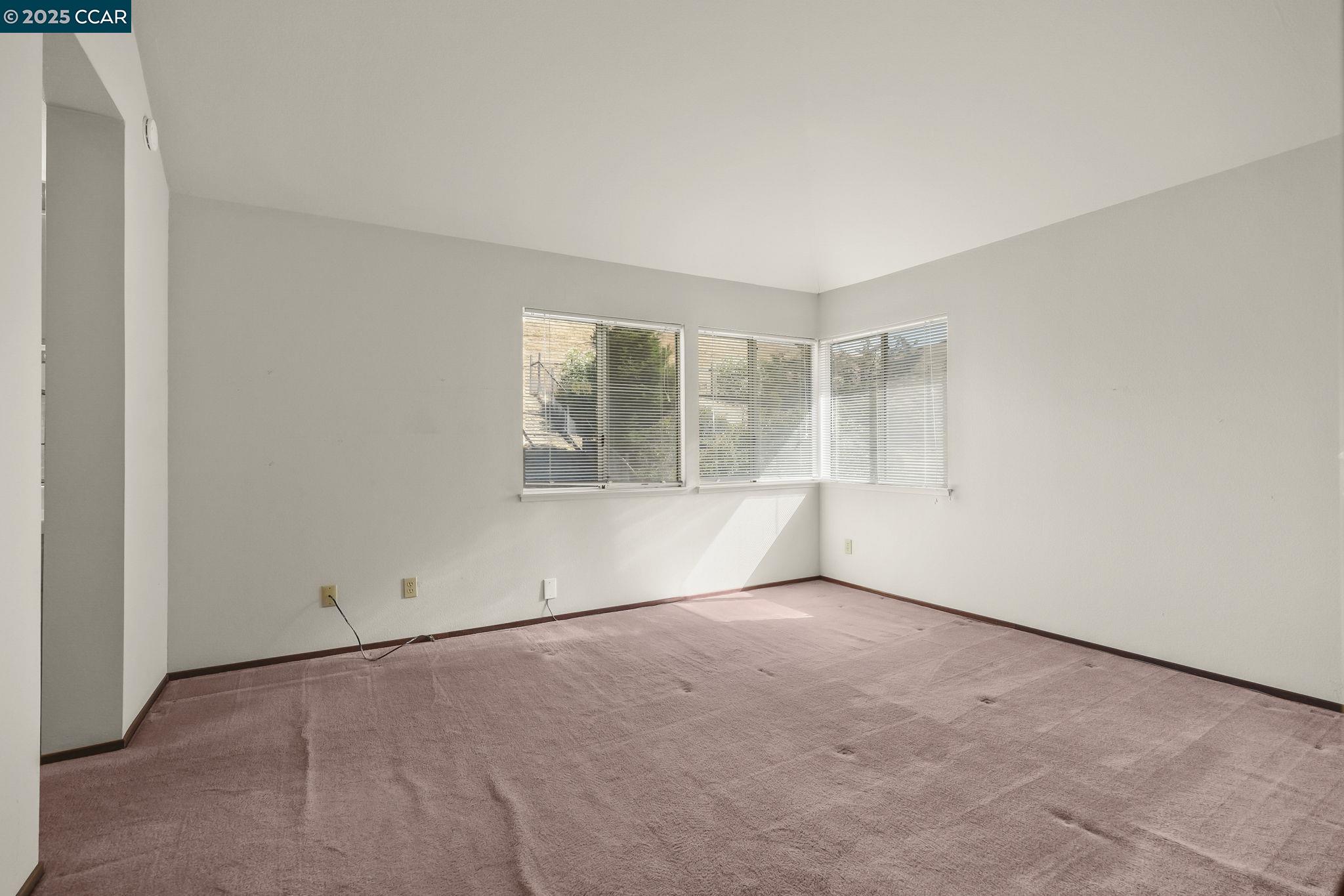 2701 Goularte Dr