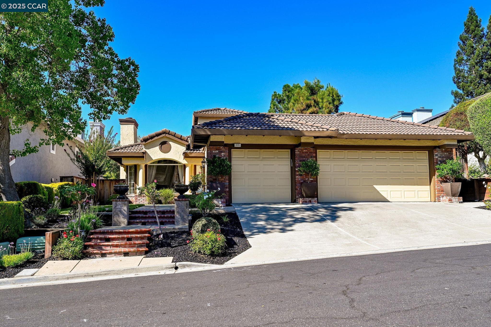 320 Deepcreek Ct
