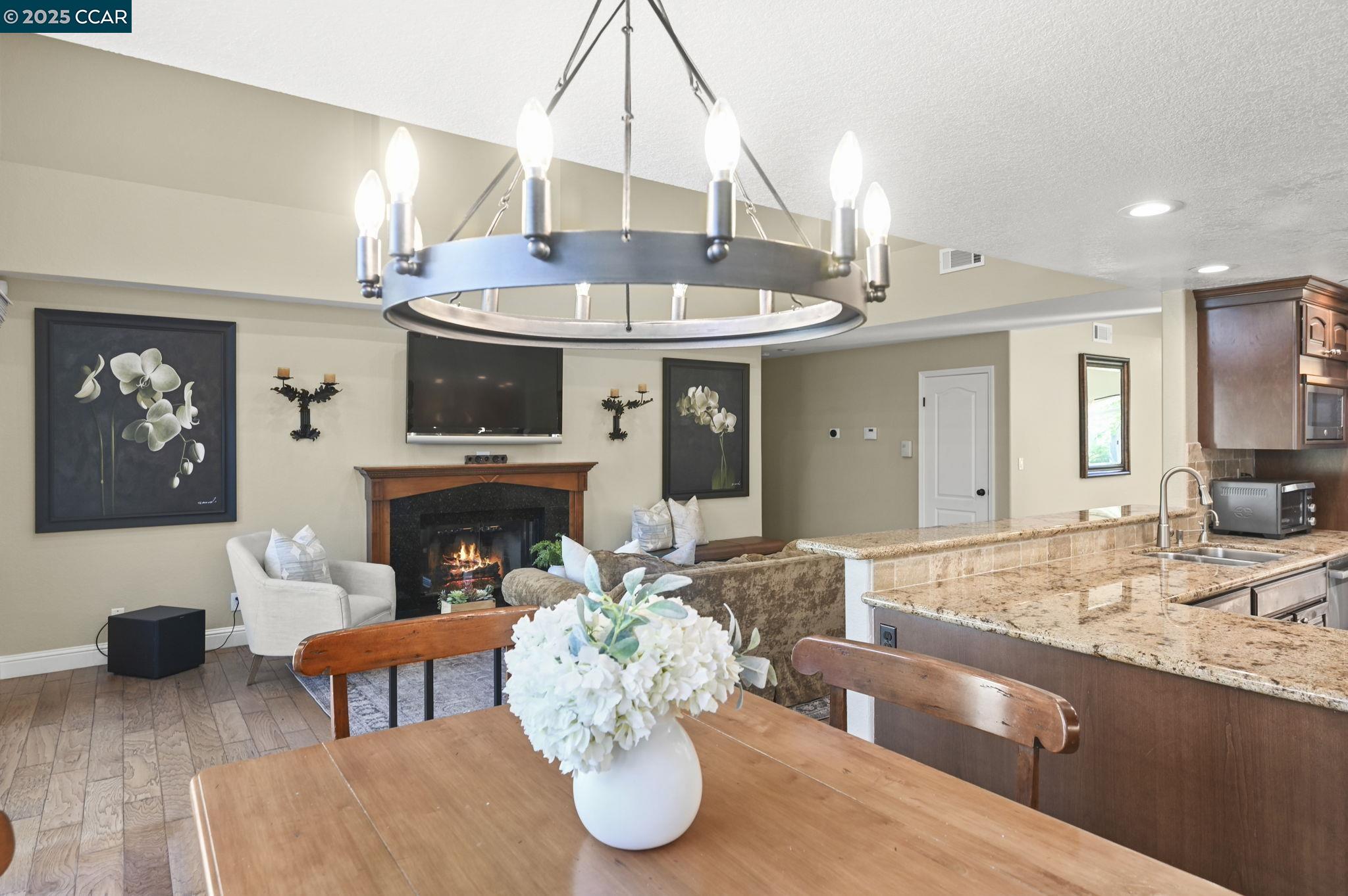 320 Deepcreek Ct