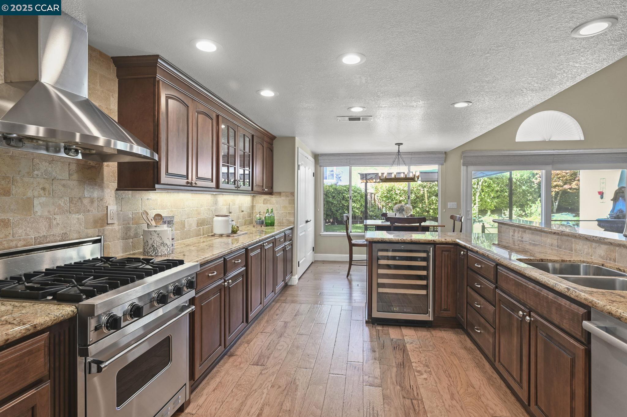 320 Deepcreek Ct