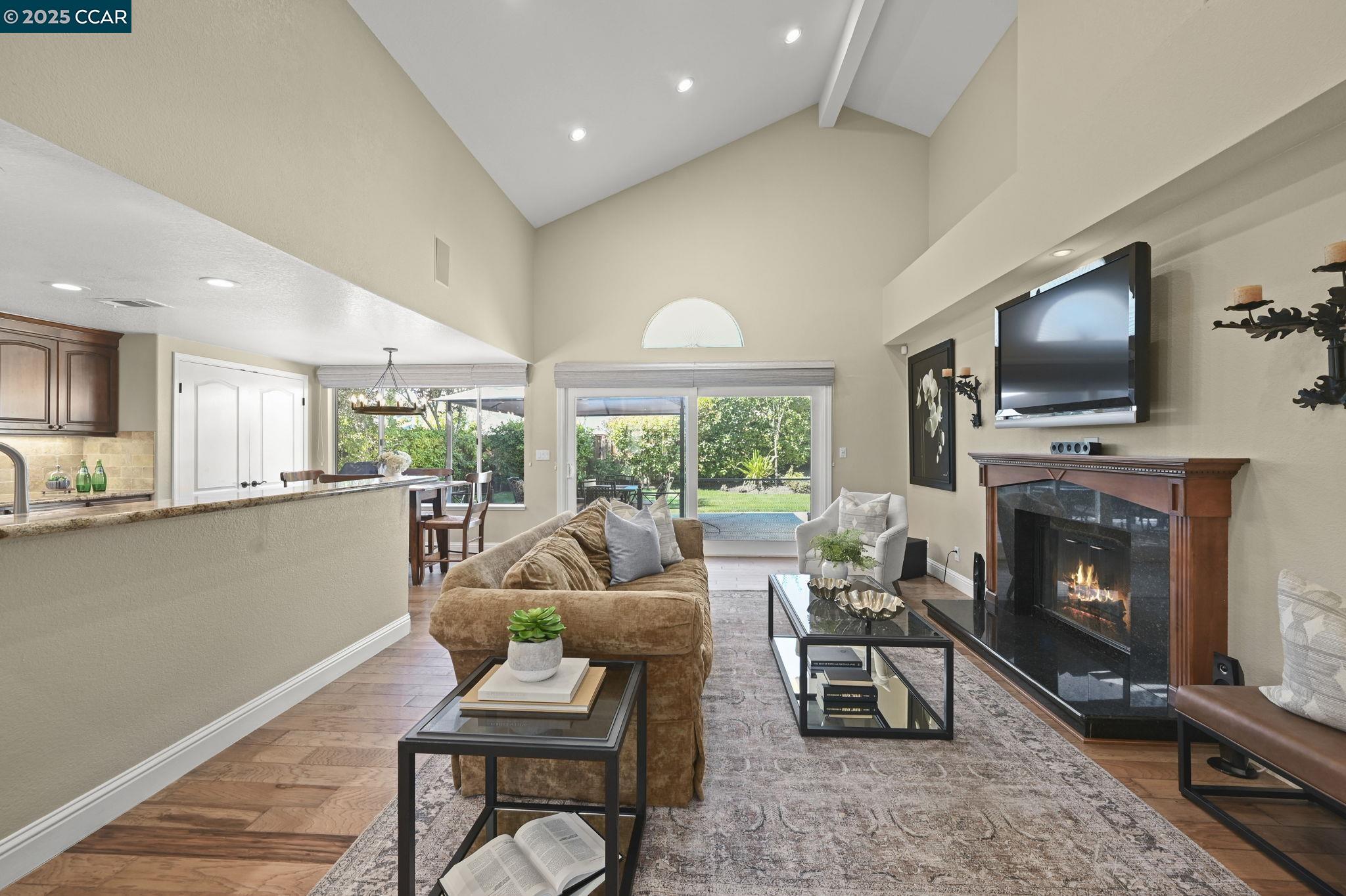 320 Deepcreek Ct