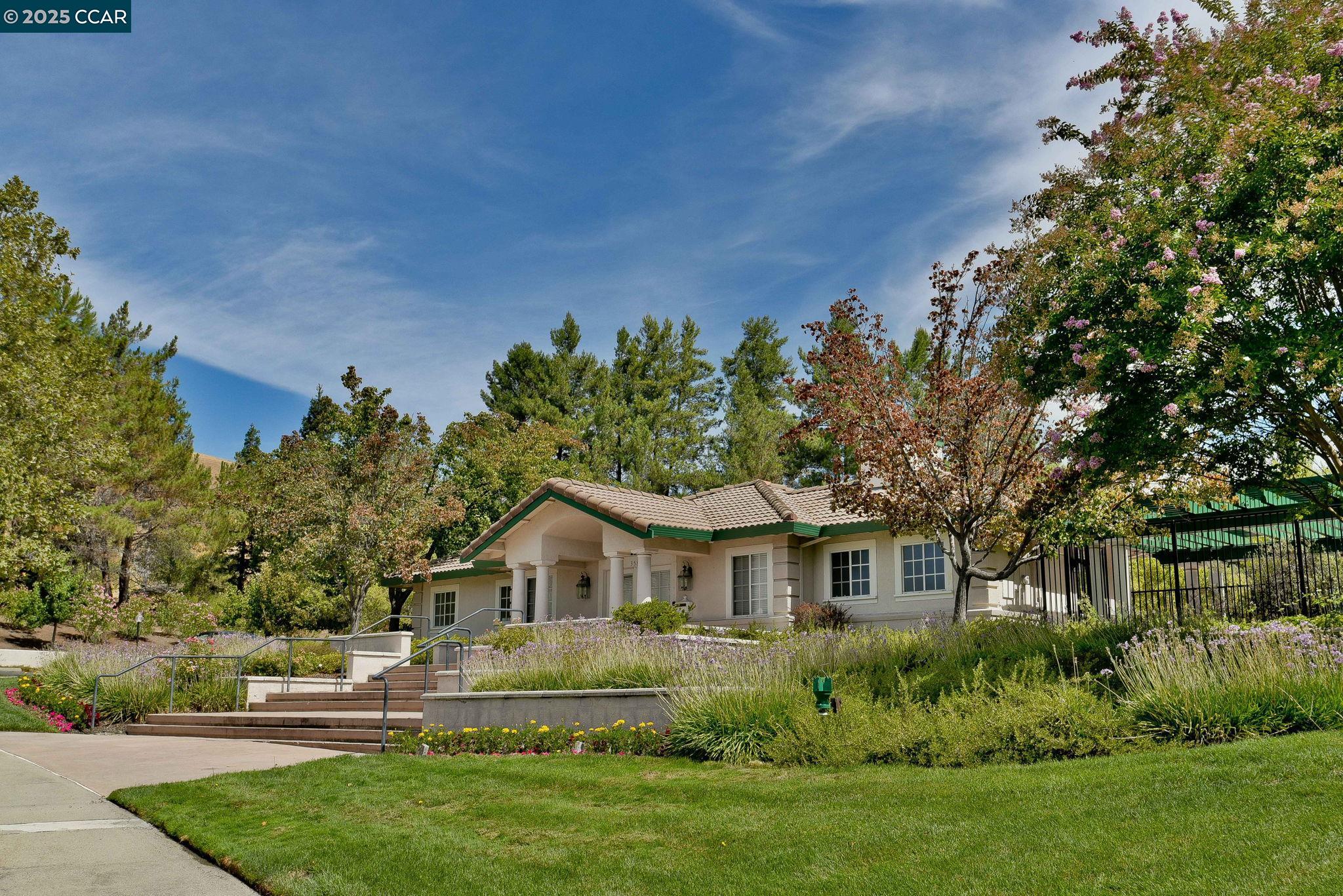 320 Deepcreek Ct