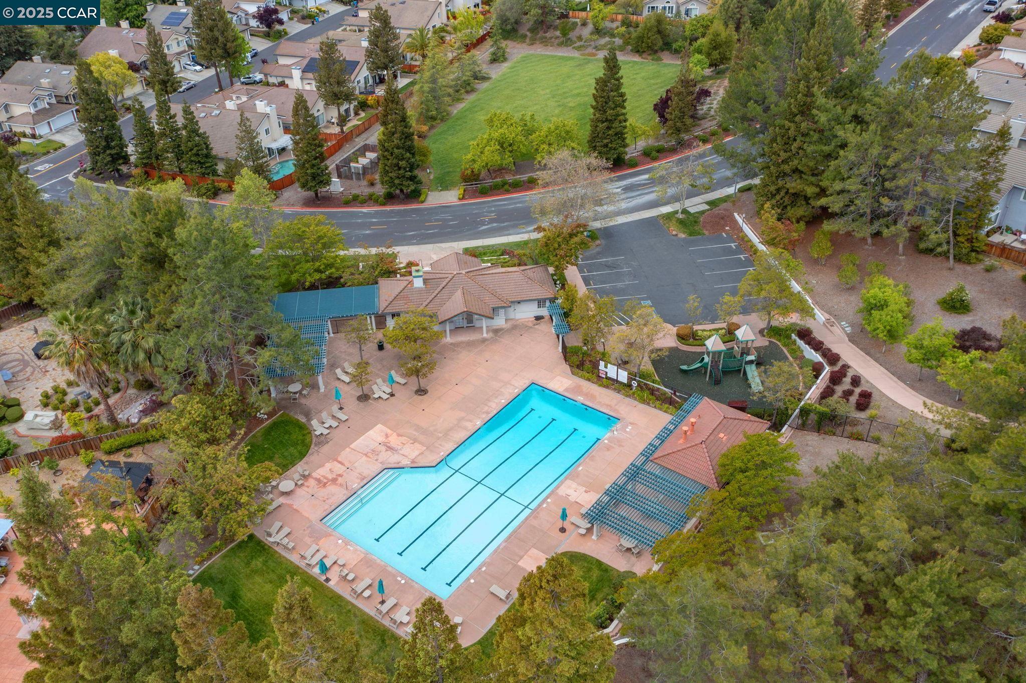 320 Deepcreek Ct