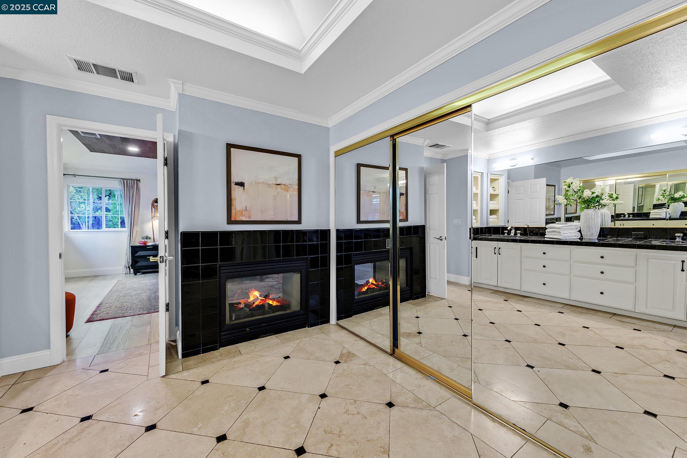 102 Leafield Rd