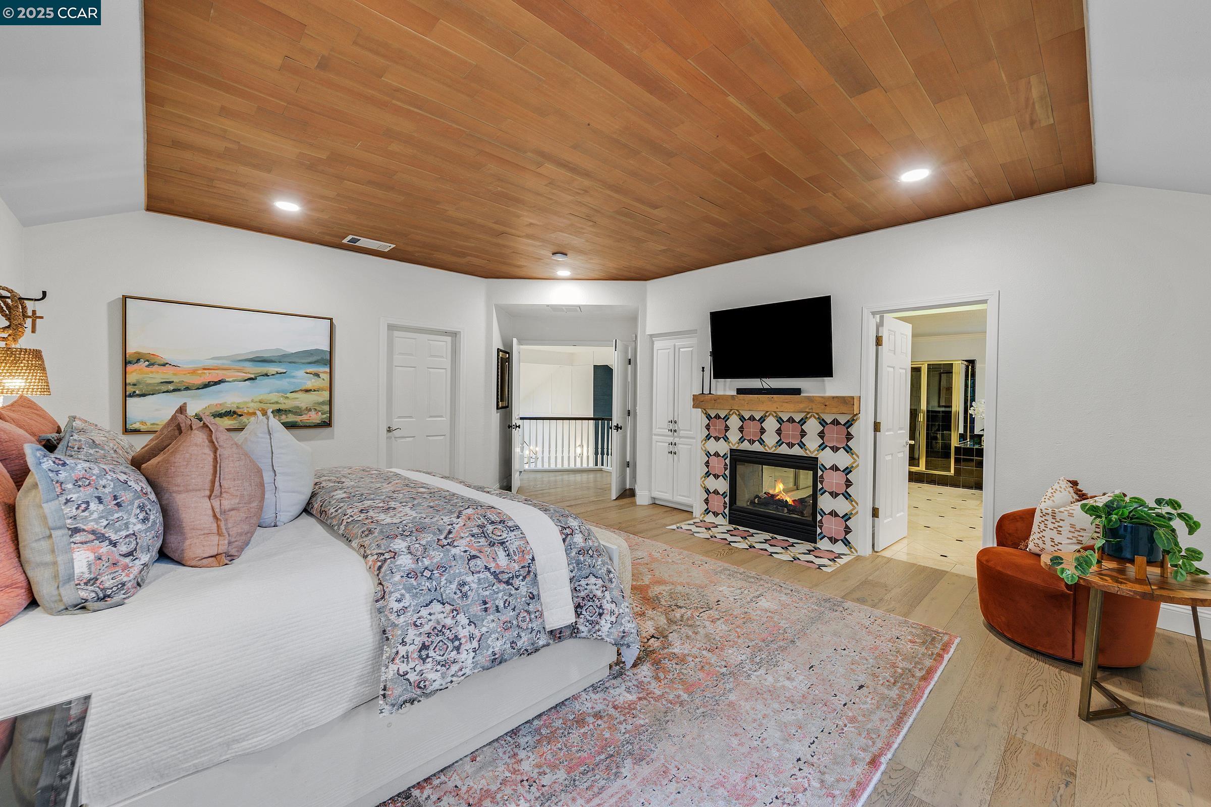 102 Leafield Rd