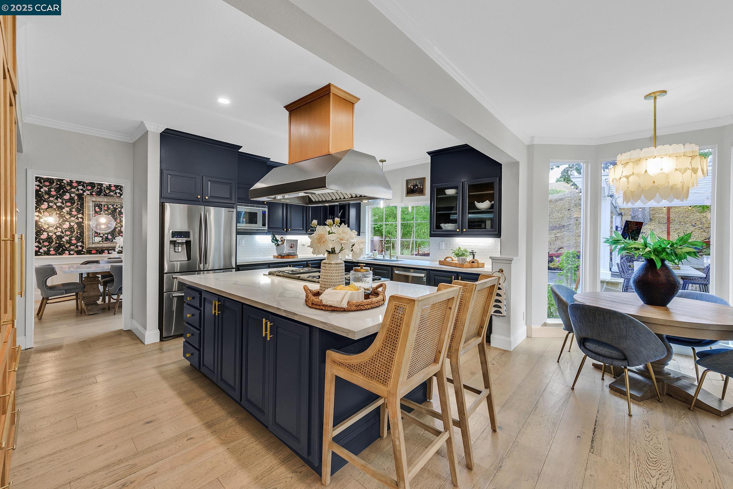 102 Leafield Rd