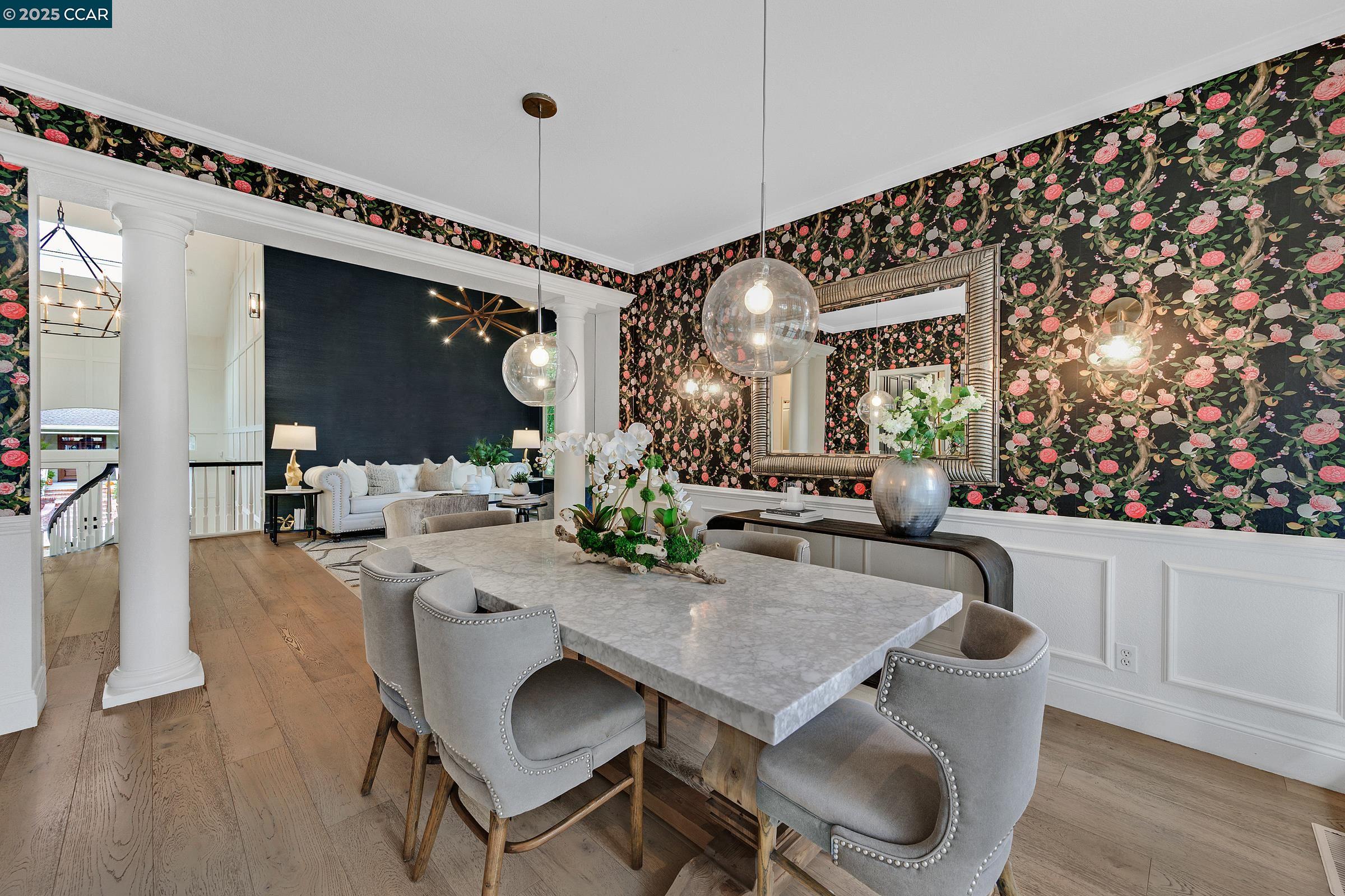 102 Leafield Rd