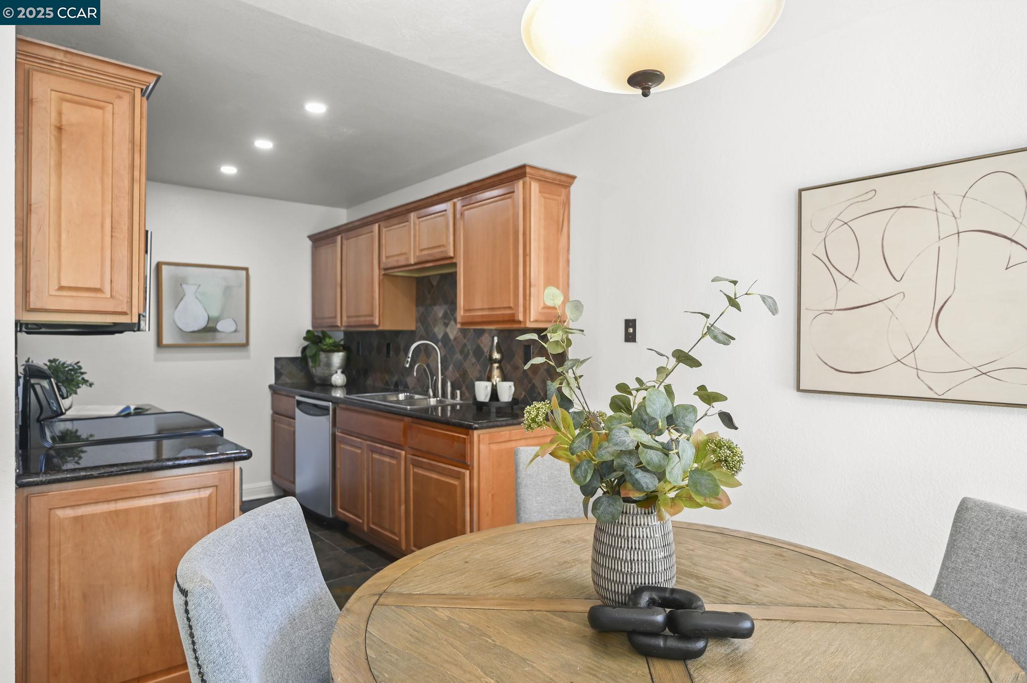 3080 Fostoria Cir, Danville