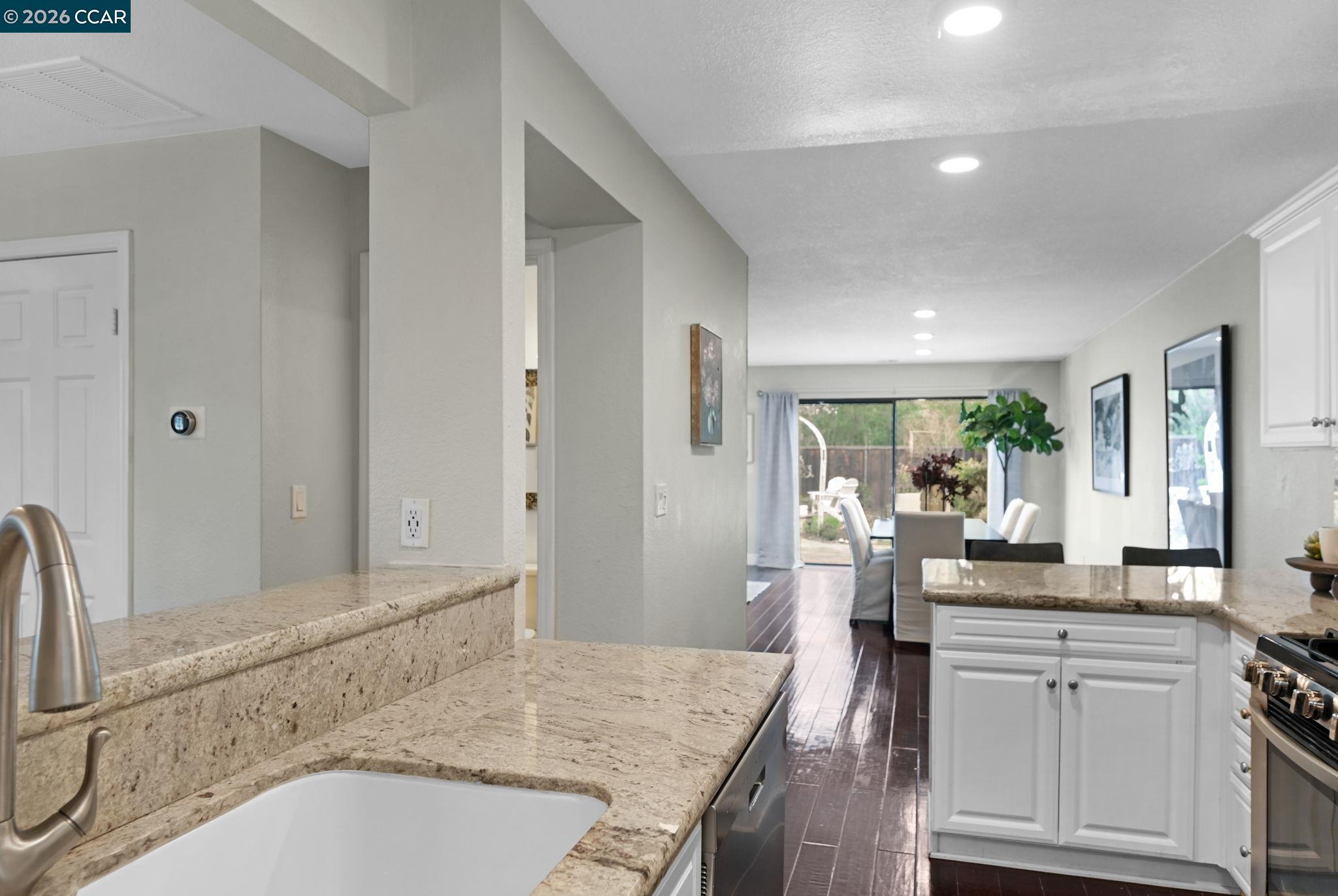 2020 Shady Creek Pl