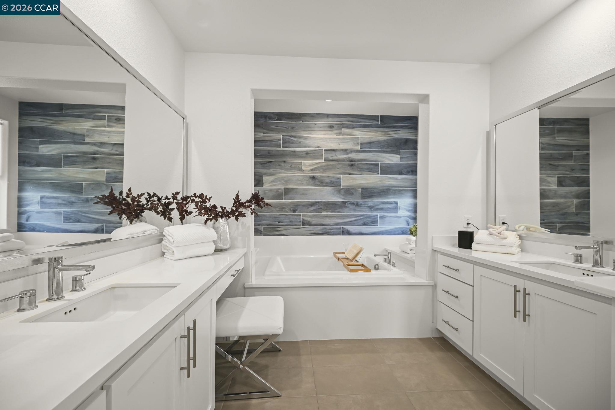 5859 Beechwood Loop