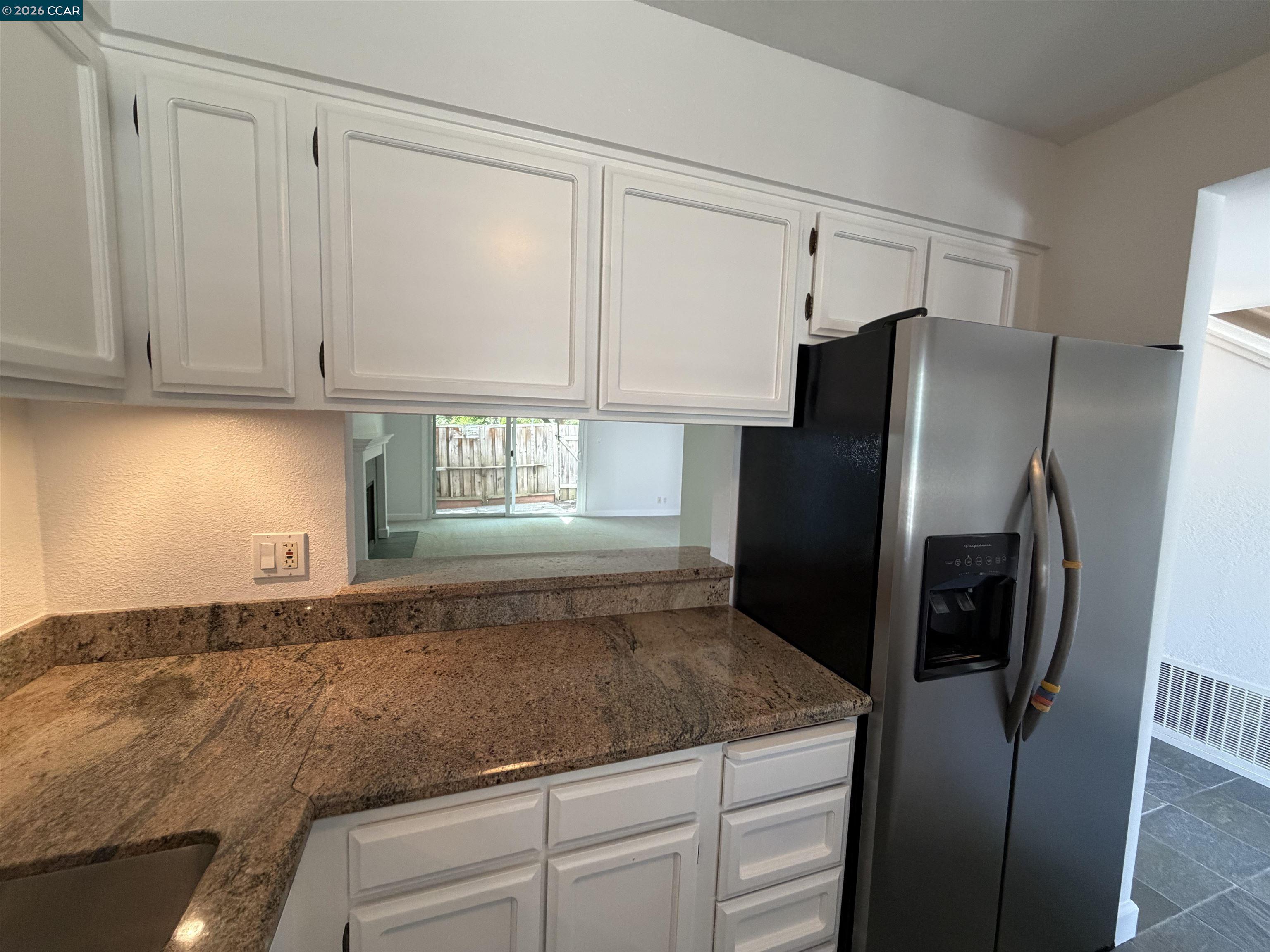 401 Old Orchard Ct