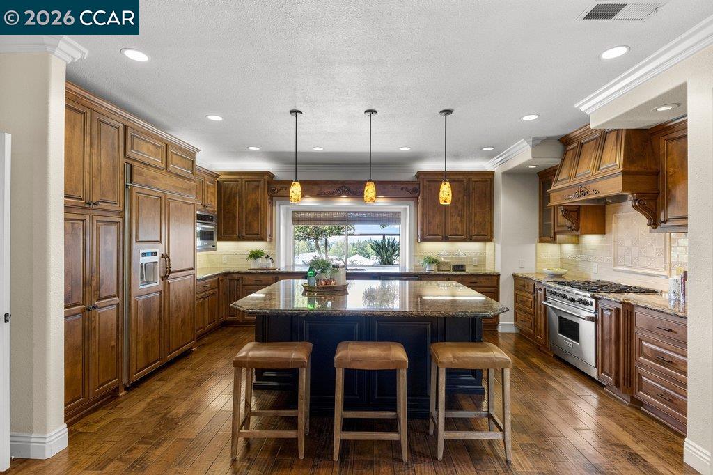 318 Sunset Dr